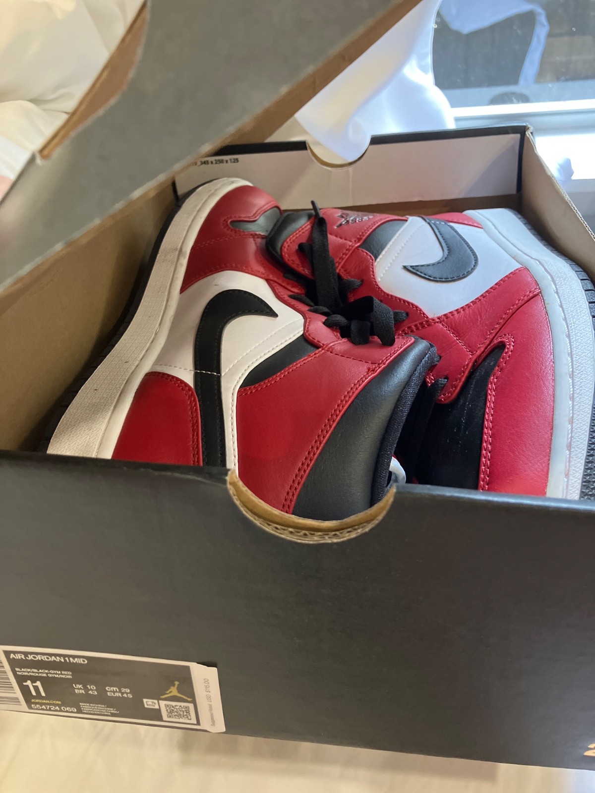 Size 11 - Jordan 1 Mid Chicago Black Toe 2020