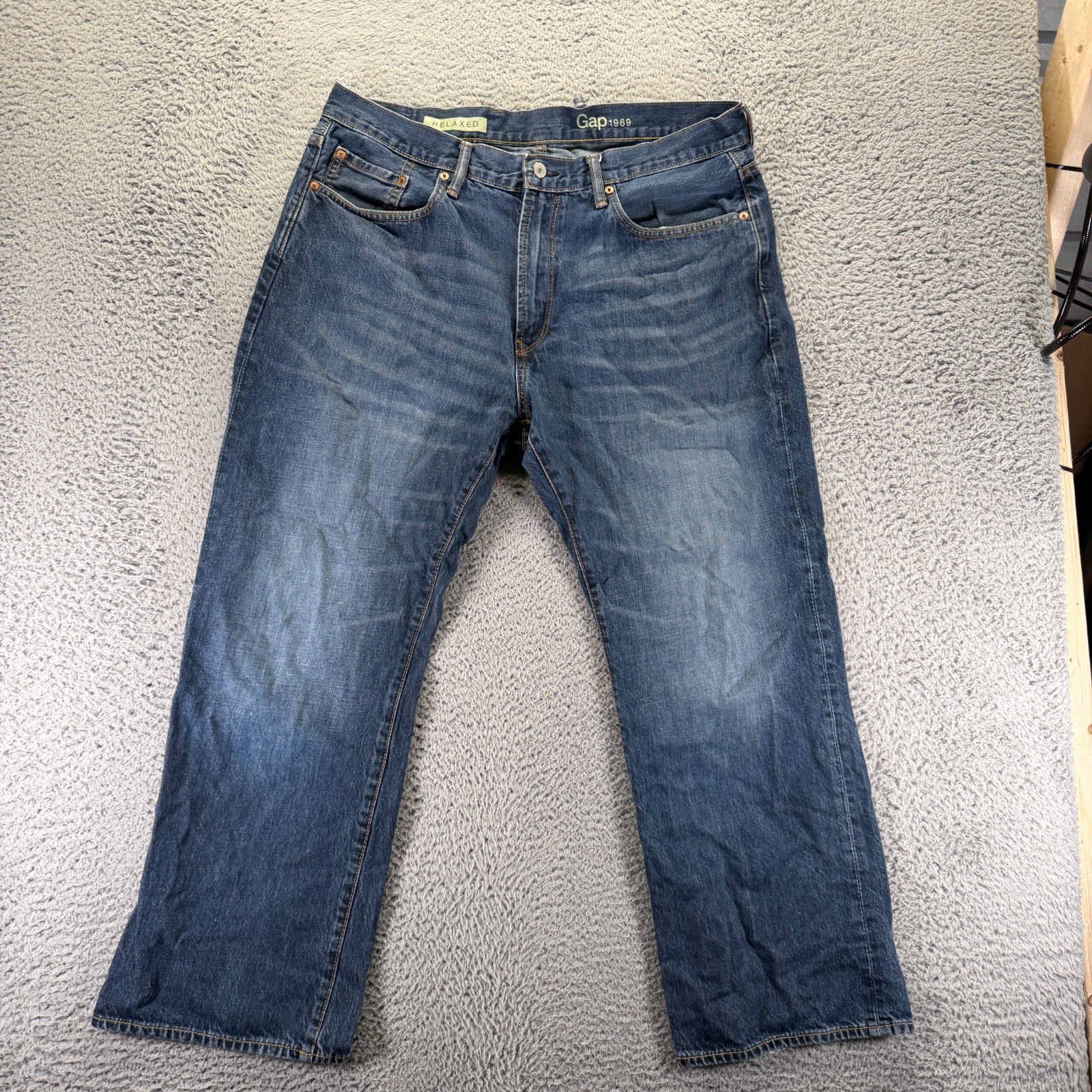 Gap 1969 Jeans Mens 36x30 Blue Cotton Denim Straight Relaxed Fit Faded Workwear