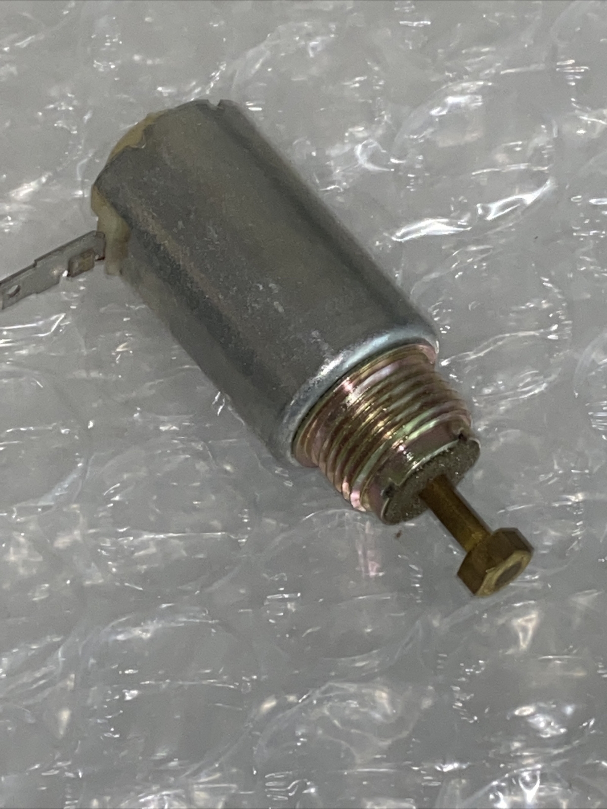 Guaranteed Parts 779-1905 Carburetor Solenoid Fits Chevrolet Pontiac 