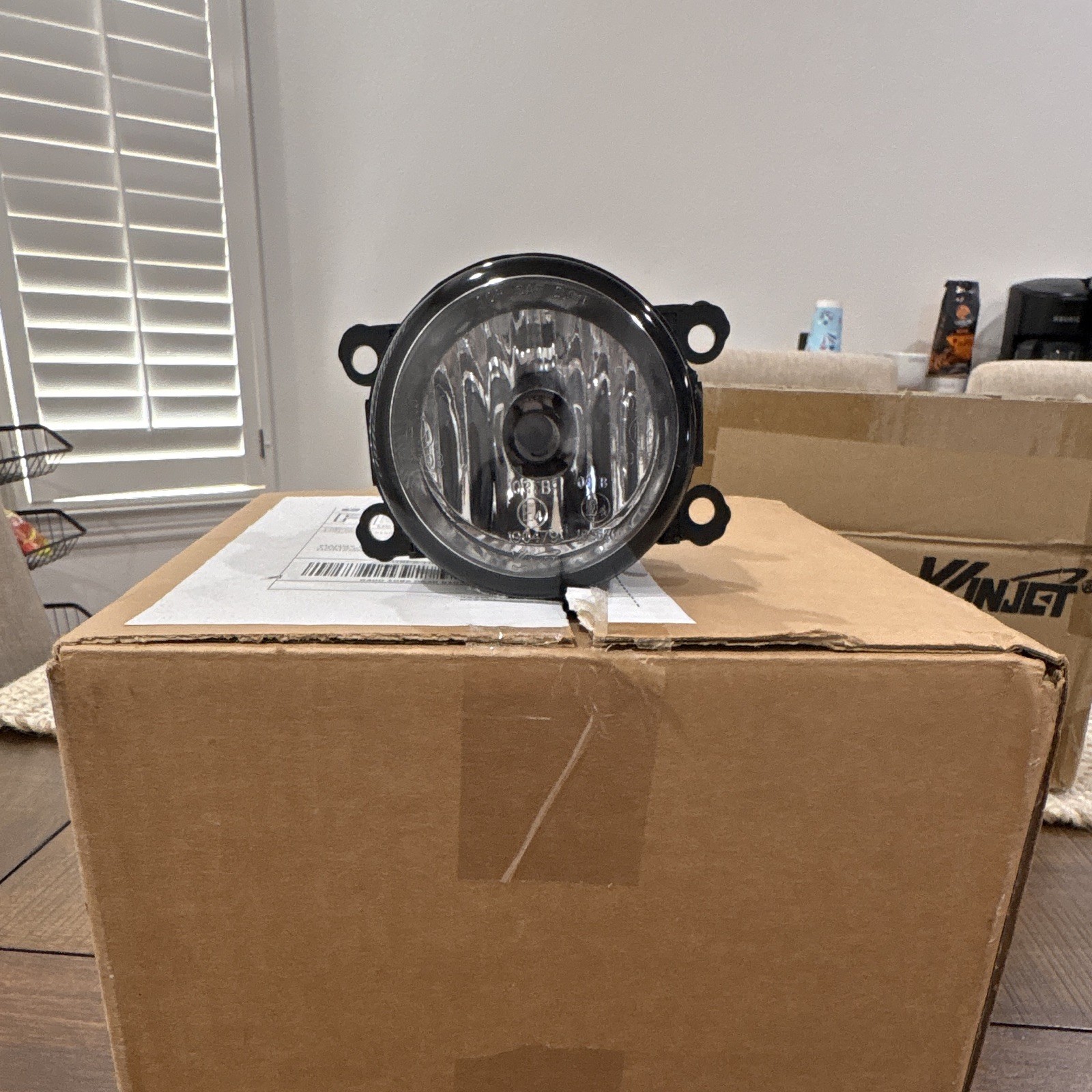 Winjet CFWJ-0197A-C Clear Fog Light Set Pair H11 SAE/DOT New In Box