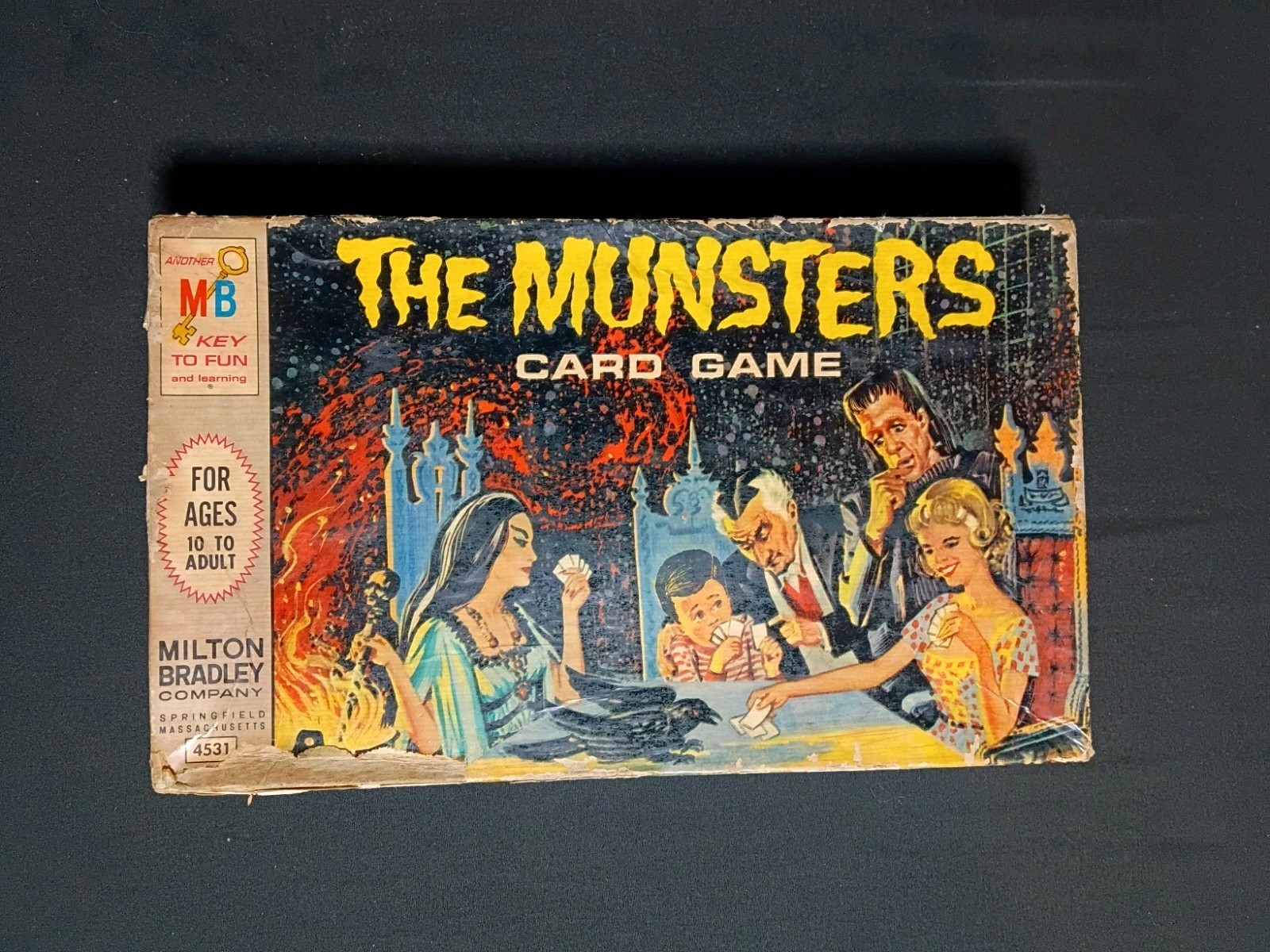 VINTAGE 1964 The Munsters Card Game MB #4531 SUPER RARE Very Good 👻🦇 Almost 💯