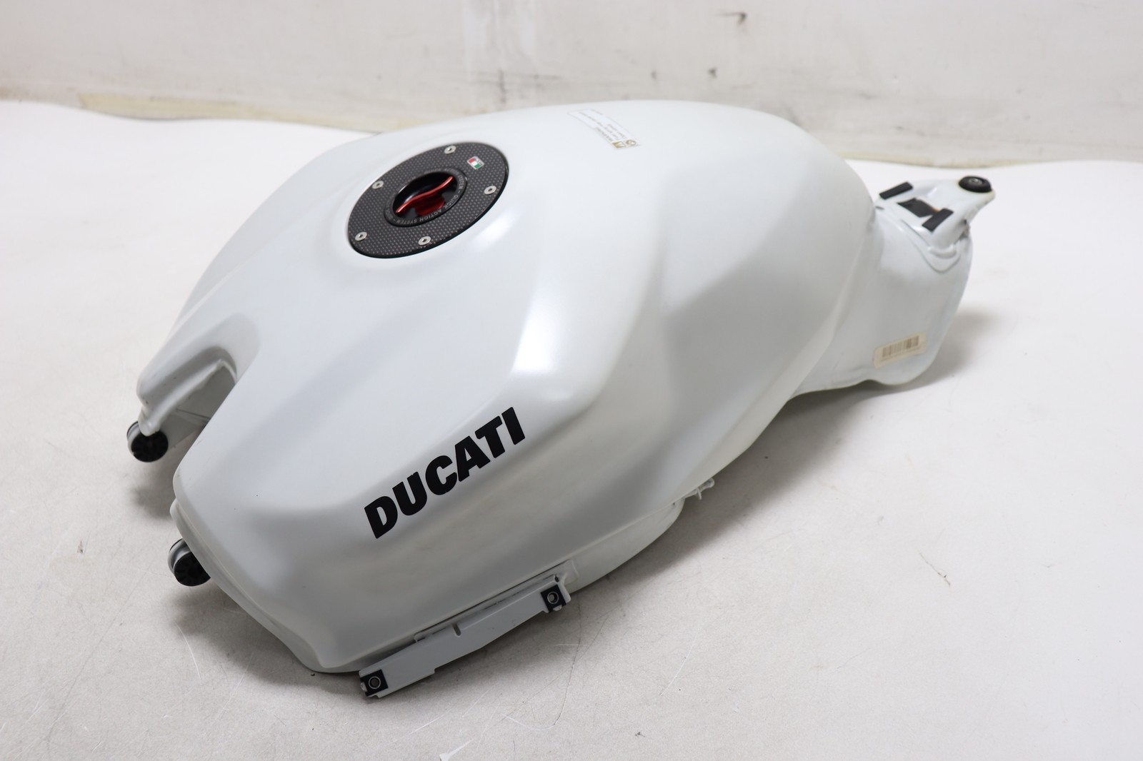 20-24 DUCATI PANIGALE V2 OEM WHITE GAS TANK FUEL CELL PETROL RESERVOIR