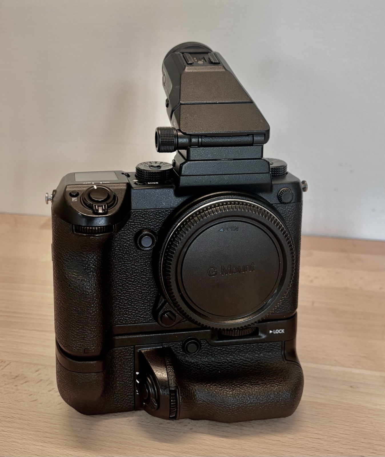 Fujifilm GFX 50s  51.4 MP Medium Format Digital SLR Camera  With Accessories