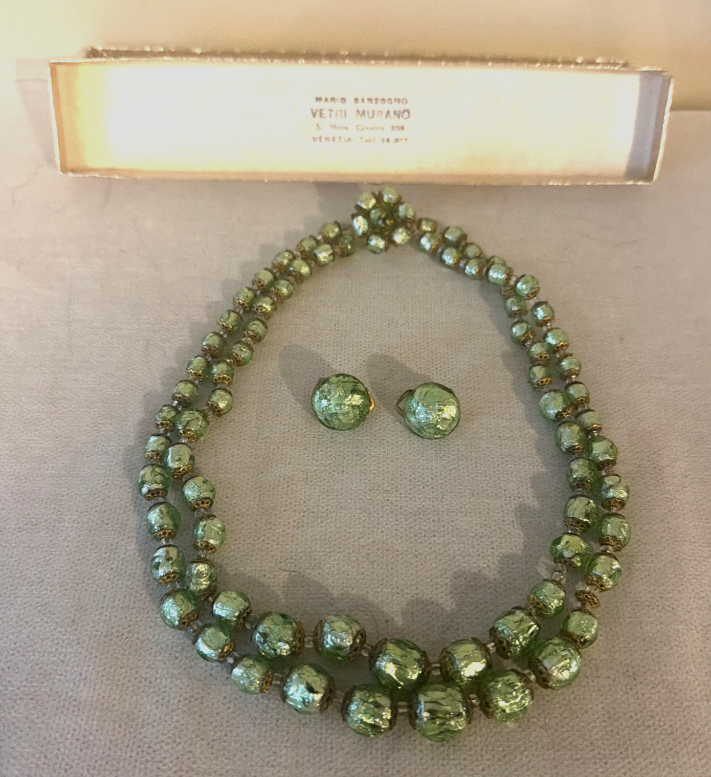 Vintage MURANO GLASS NECKLACE & CLIP EARRINGS Venetian Green Gold-Mario Sanzogno Vintage MURANO GLASS NECKLACE & CLIP EARRINGS Venetian Green Gold-Mario Sanzogno