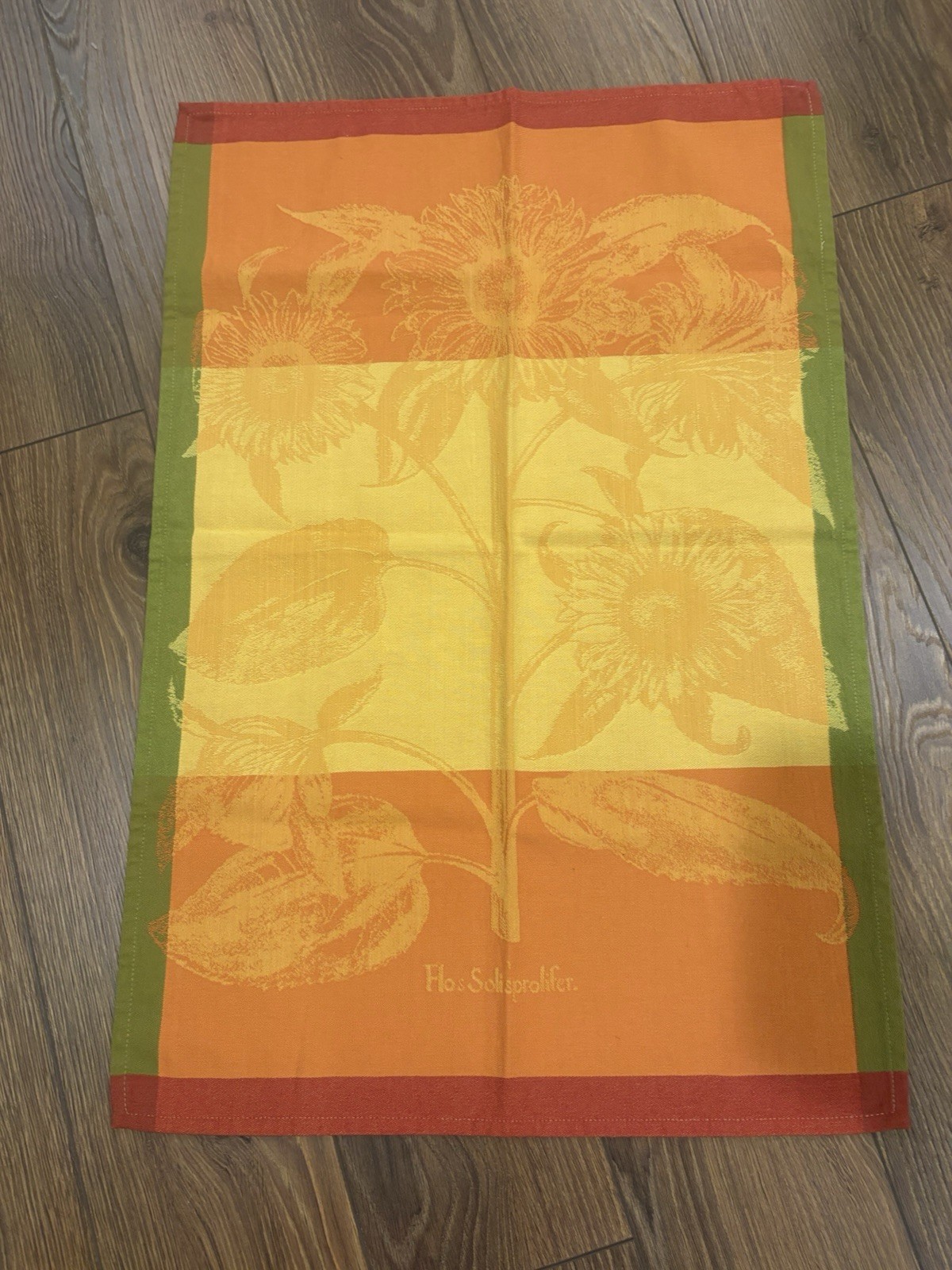 NWOT Williams-Sonoma Sunflower Jacquard Cotton Dish Towel NWOT Williams-Sonoma Sunflower Jacquard Cotton Dish Towel