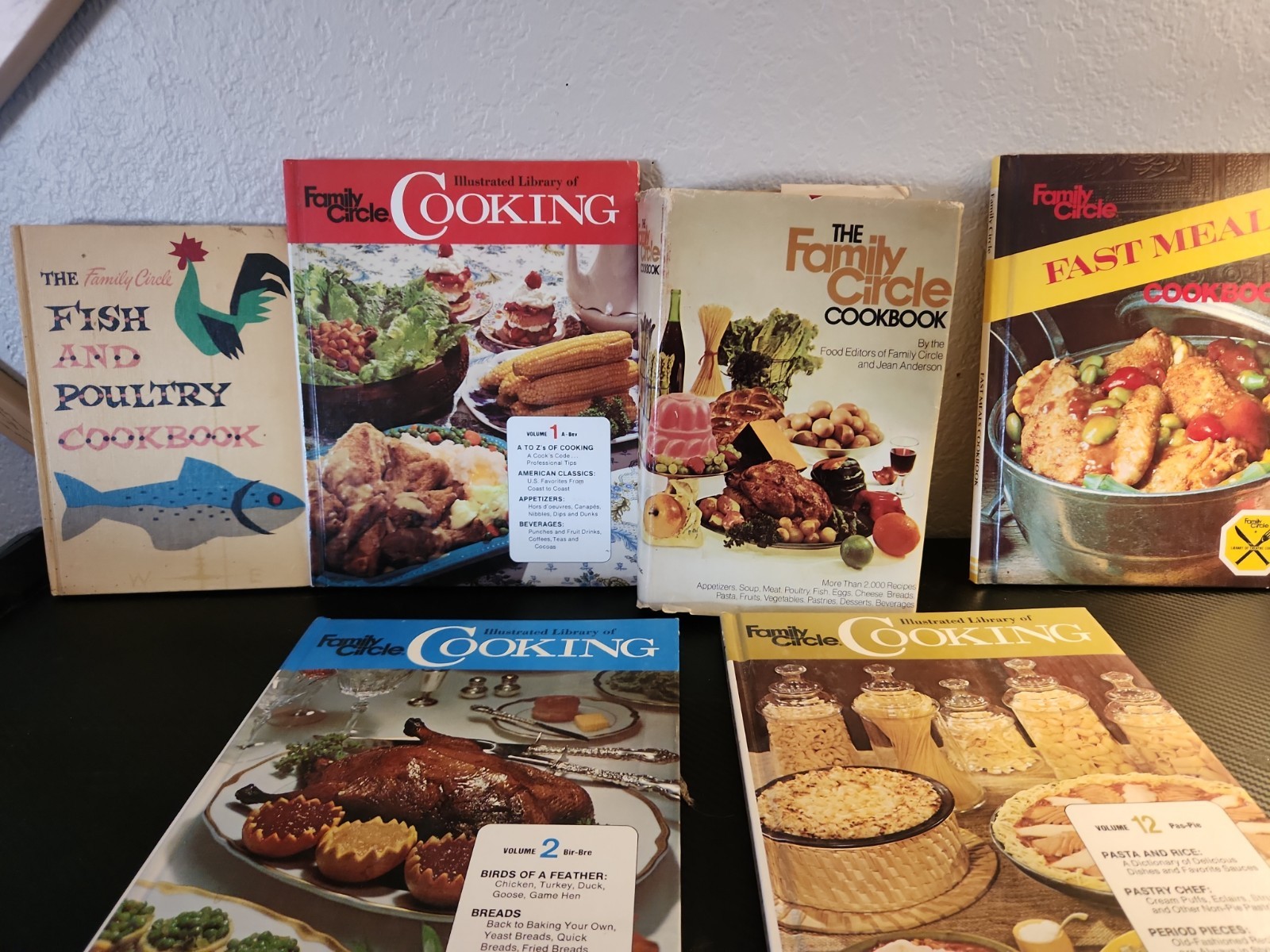 Vintage 1970’s Family Circle Illustrated Cookbooks Lot Of 6