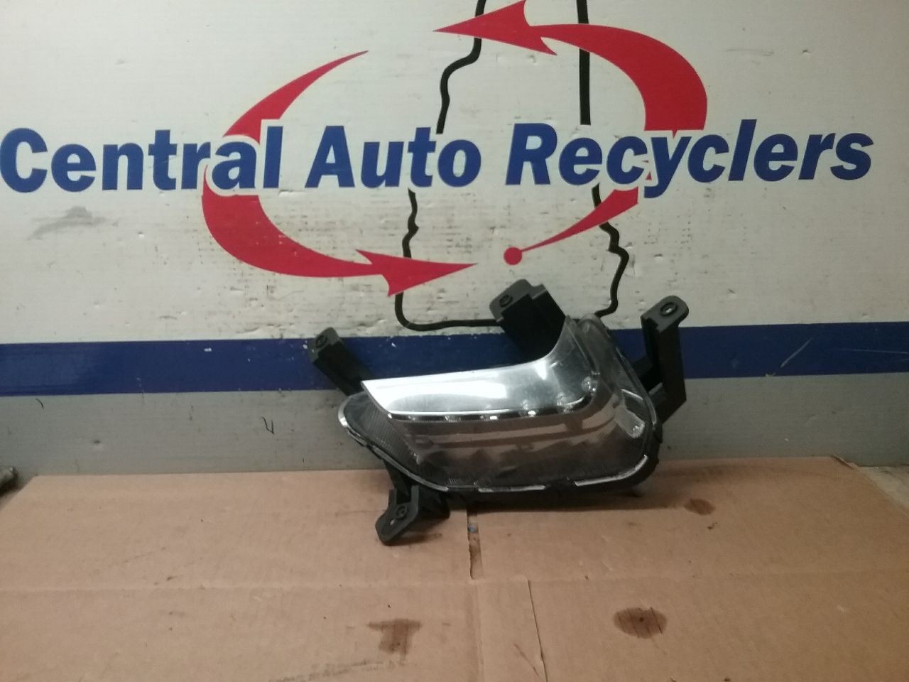 Passenger Corner/Park Light Daytime Running Lamps Fits 17-18 ELANTRA 389996