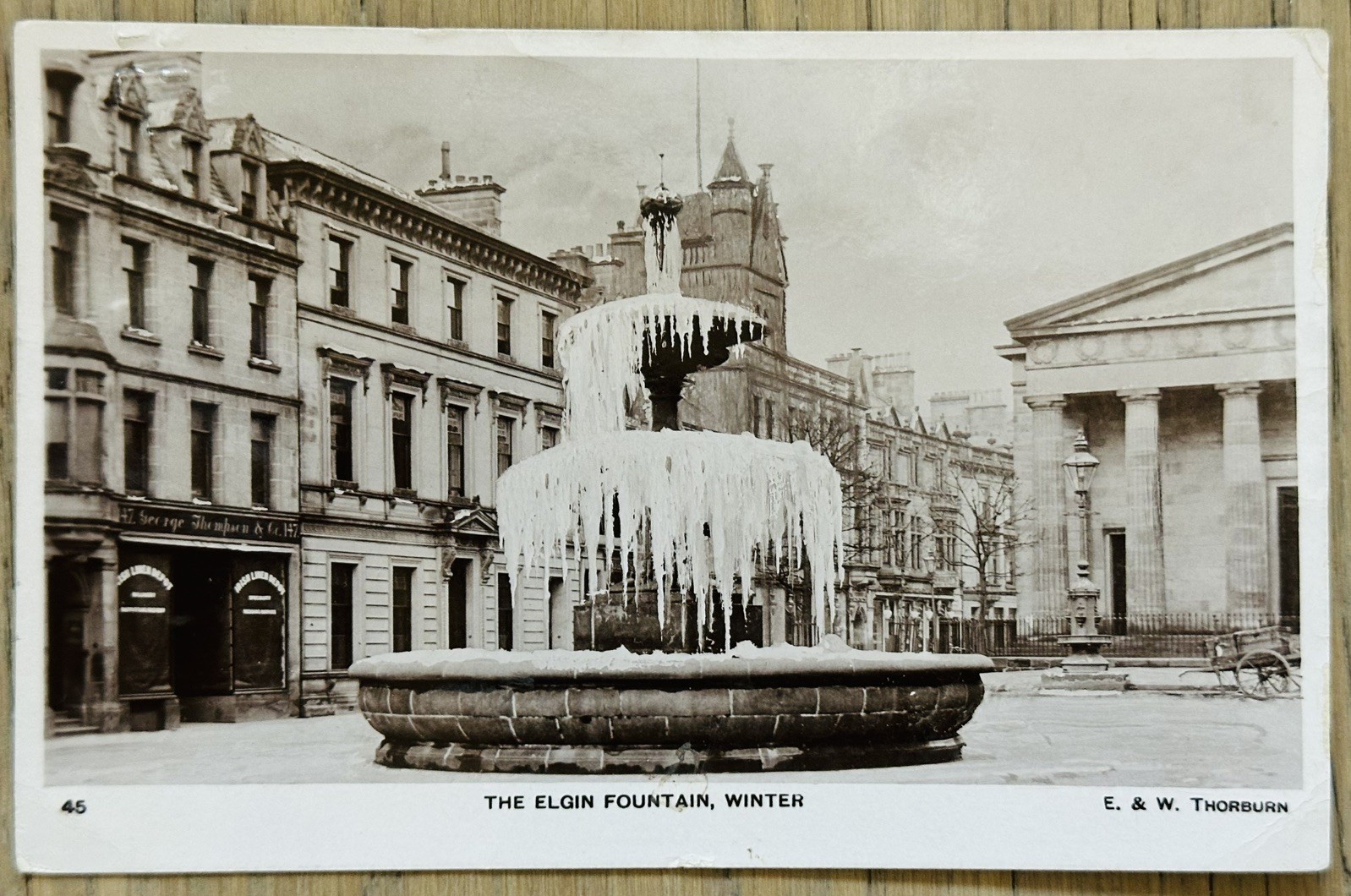 ELGIN SCOTLAND ST GILES CHURCH FOUNTAIN RPPC POSTCARD 1915 VTG DIVIDED BACK
