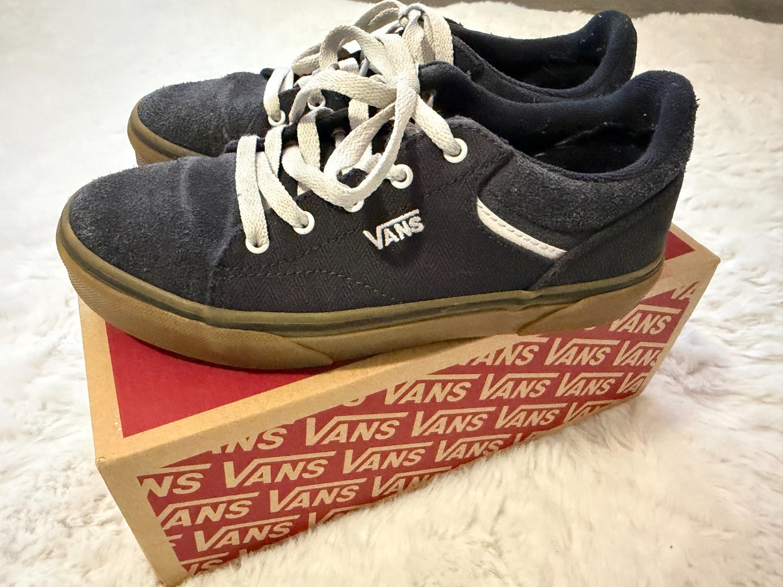 Vans Seldan Boys\' Sneakers Herringbone Dark Gray Size Y3 Vans Seldan Boys\' Sneakers Herringbone Dark Gray Size Y3