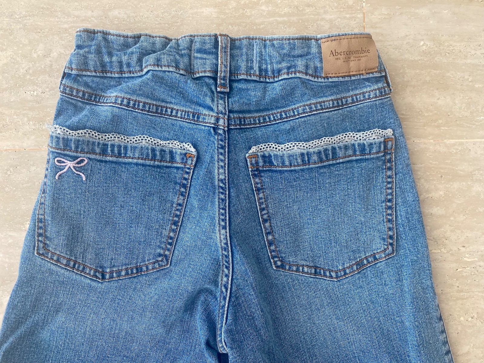 Abercrombie Kids Girls High Rise Wide Leg Jeans 13/14 Long Blue Lace Bow Pocket
