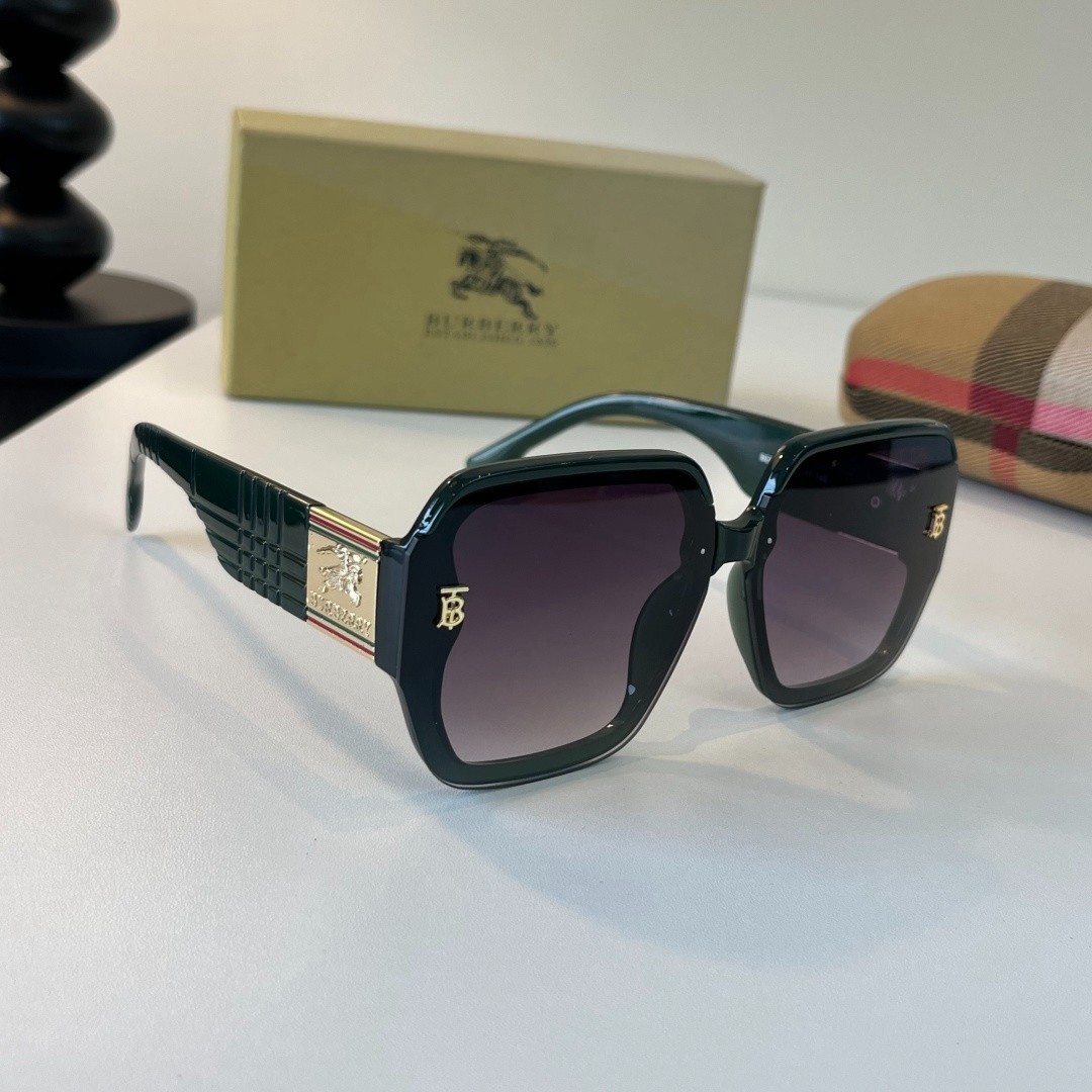 Burberry BE6102 Square Sunglasses 68-11-145 Green Frame Gradient Shades