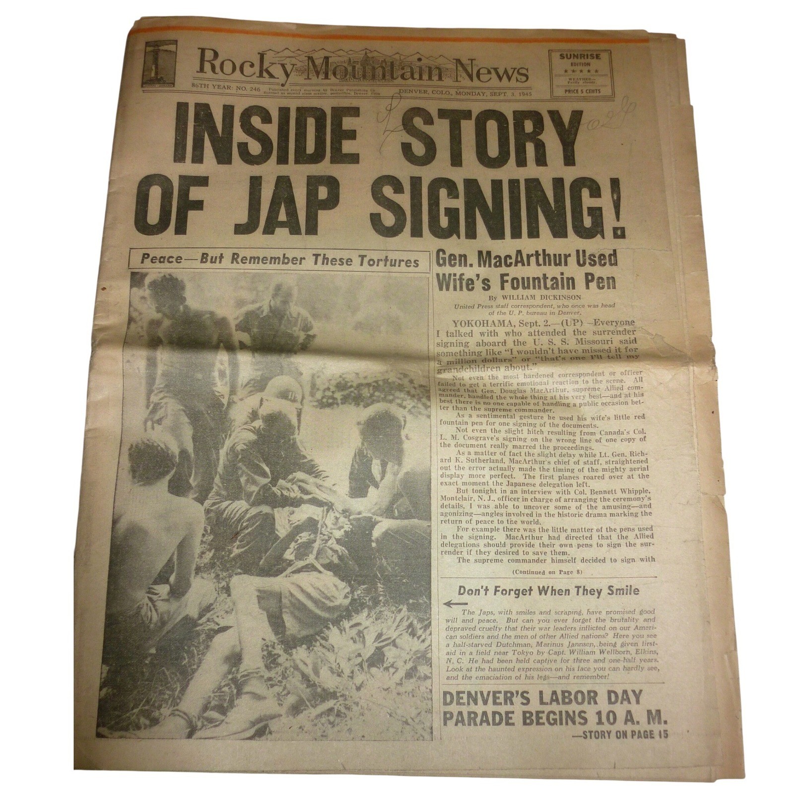 Vintage 1945 Rocky Mountain News Newspaper WWII Japan Surrender USS Missouri