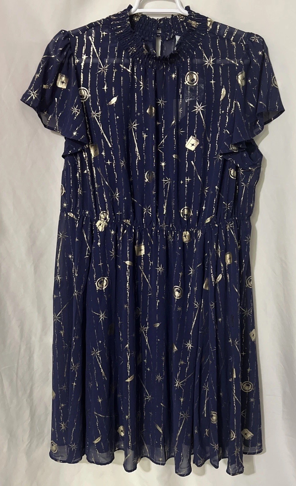 Torrid Harry Potter Celestial wand print shift dress. Mock Neck lined sz 3X 