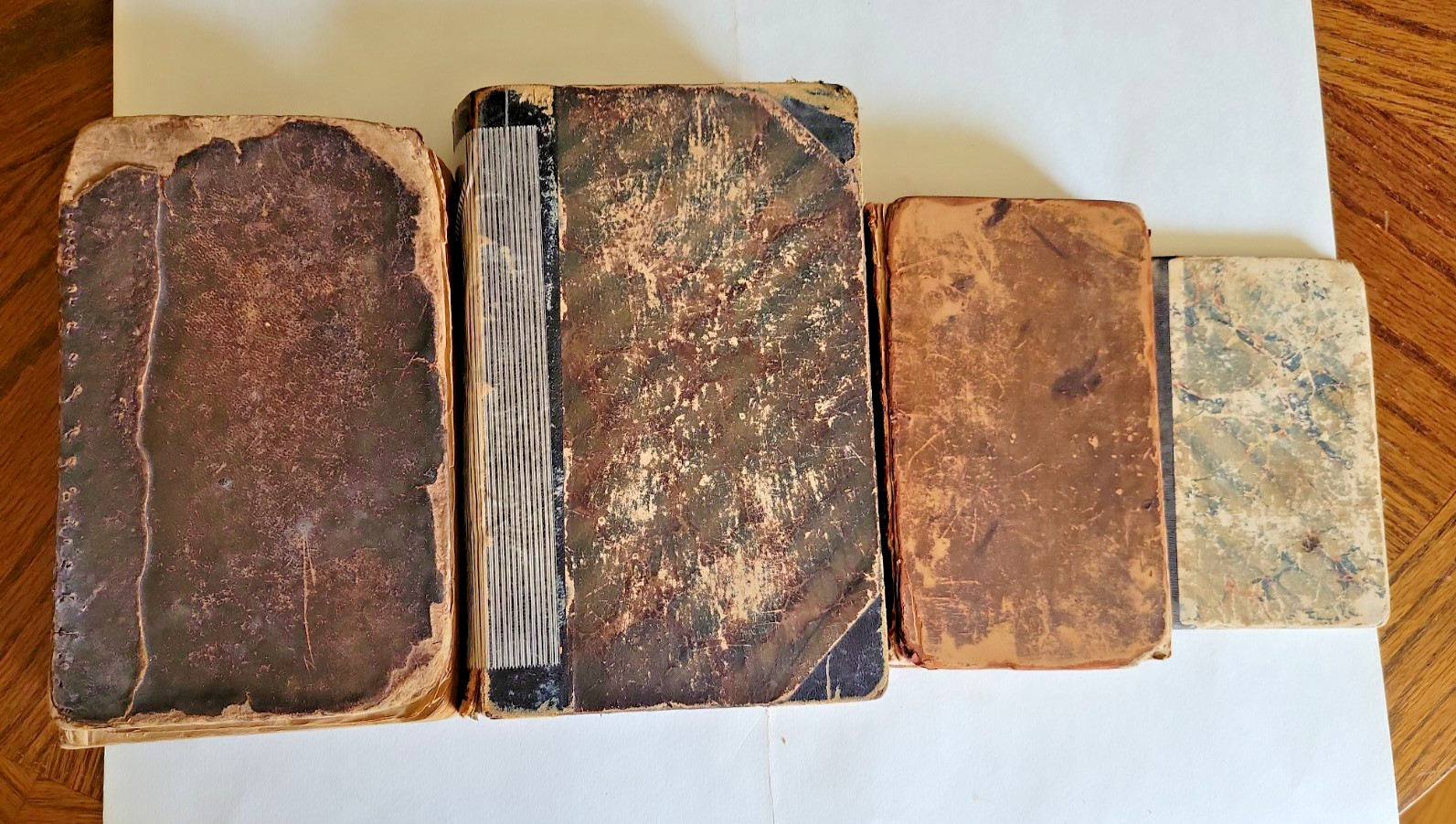 LOT of 4 Antique Hardback Books - Poor Bindings - 1653, 1778, 1838, 1877 LOT of 4 Antique Hardback Books - Poor Bindings - 1653, 1778, 1838, 1877