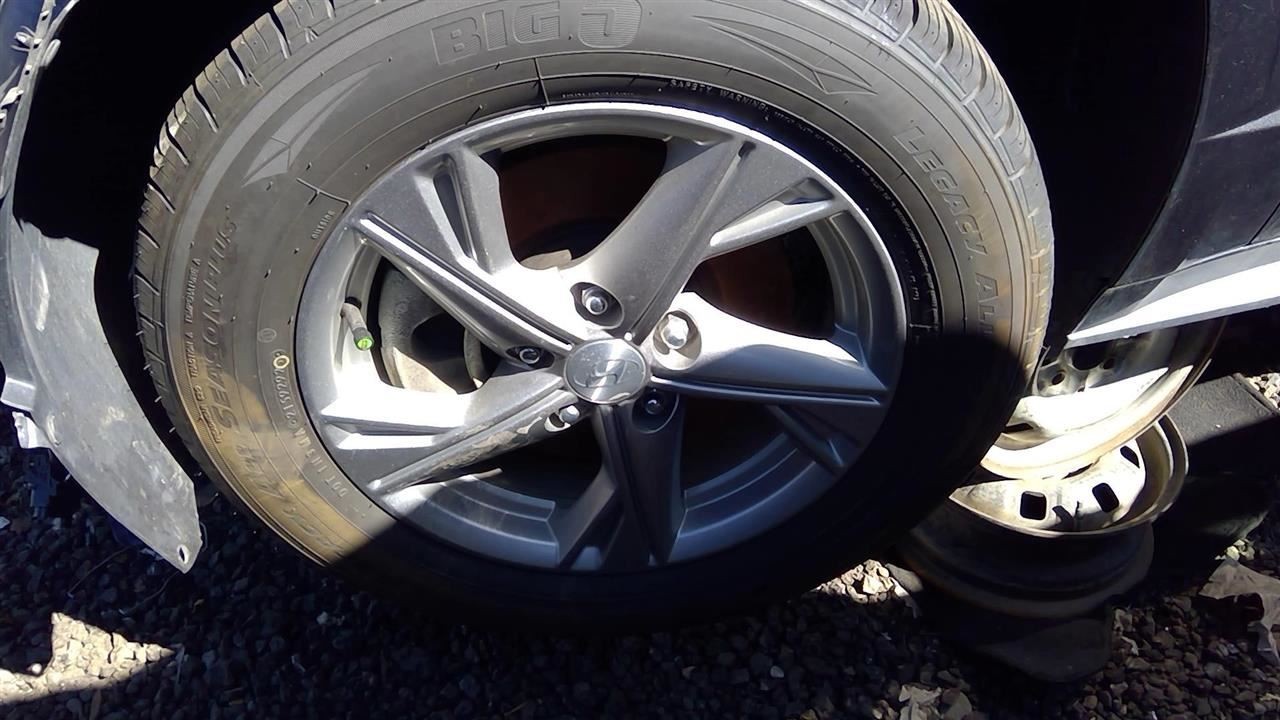 Wheel 16x6-1/2 Alloy 5 Spoke Fits 20-23 SONATA 696498