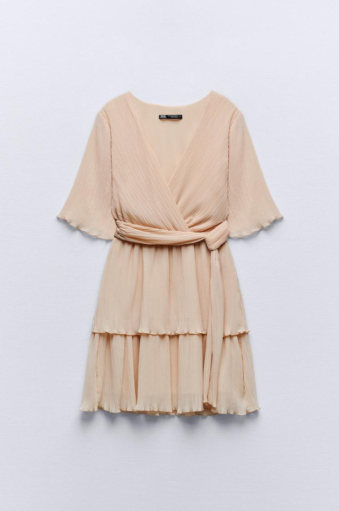 ZARA Brand New Size M WOMEN\'S Pleated Mini Dress Peach Color
