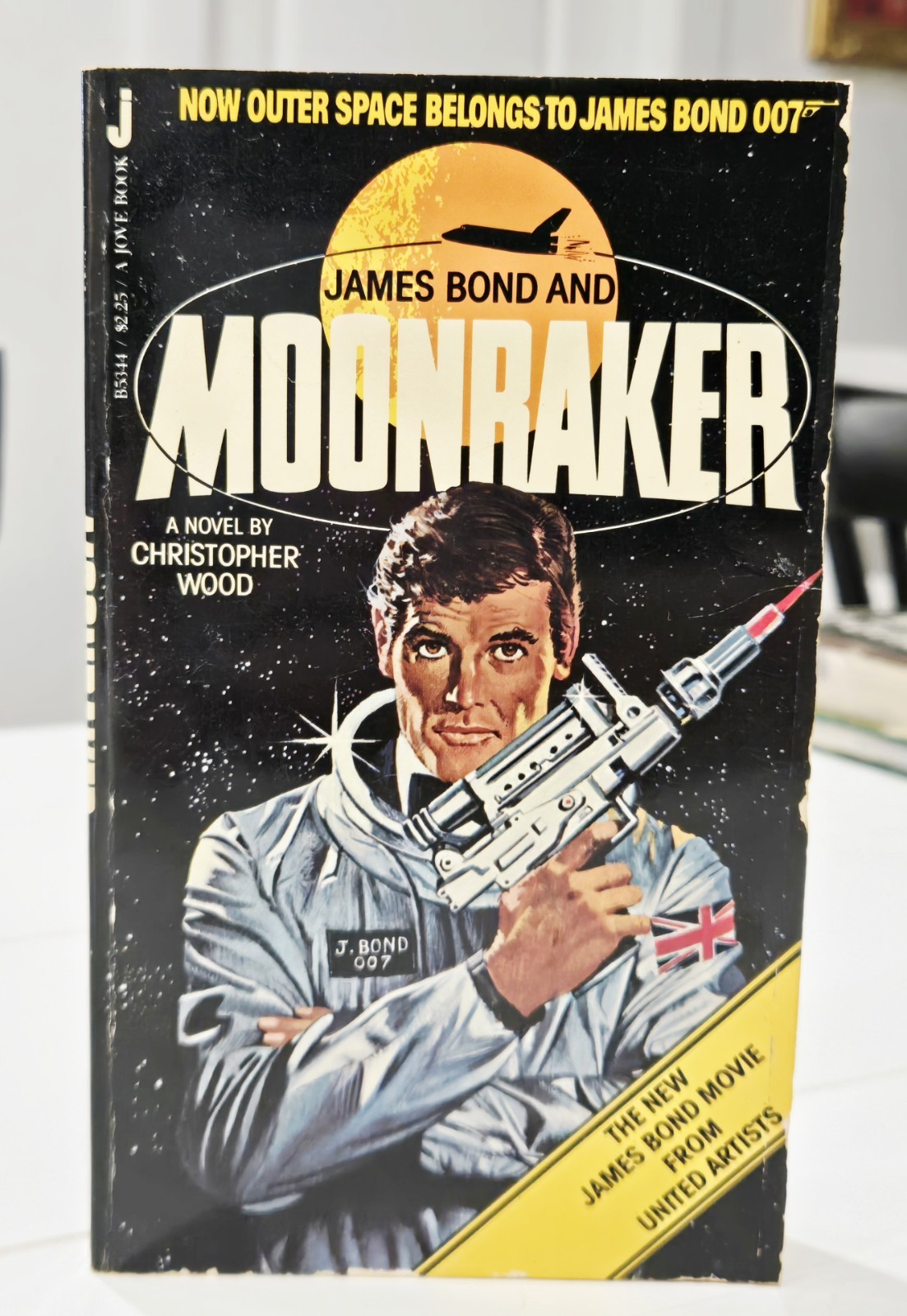 🔥Vintage James Bond and Moonraker 1979 Paperback First Jove Edition UNREAD VG+