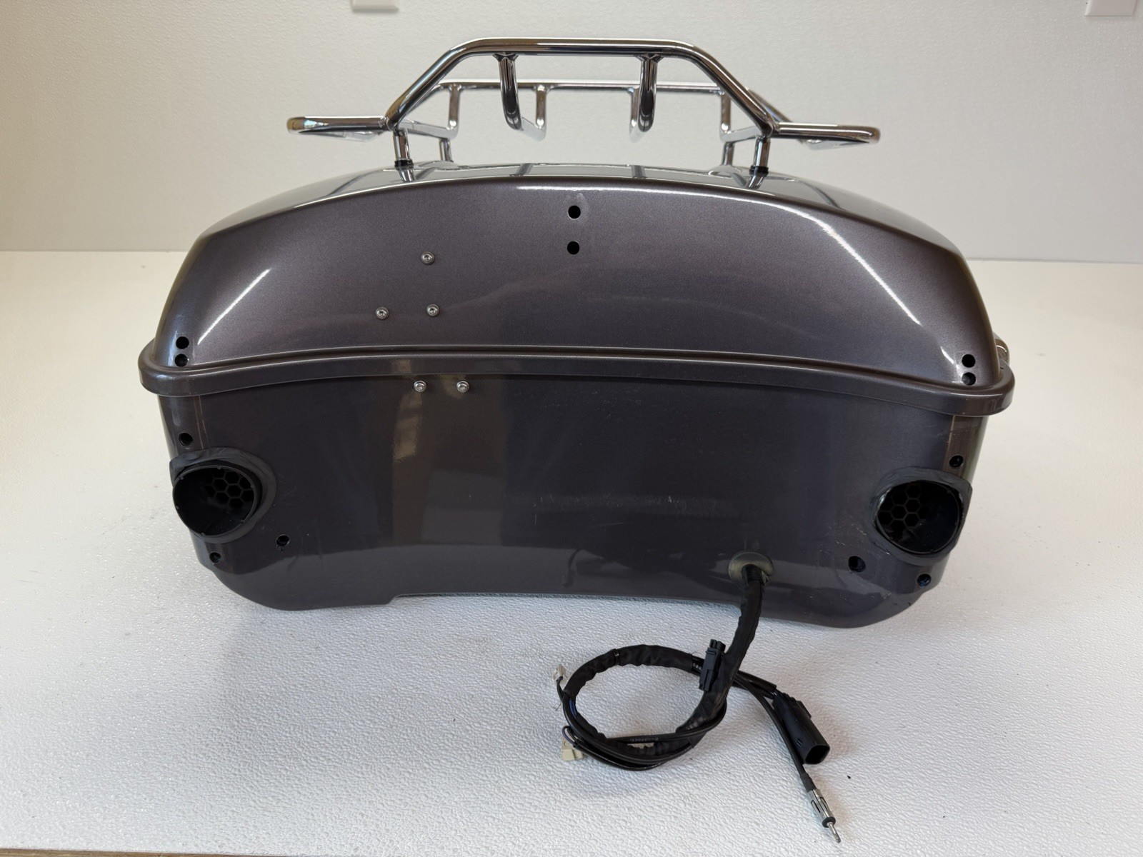 OEM Harley Davidson Road King Vivid Tour Pak Touring Pack Trunk Glide