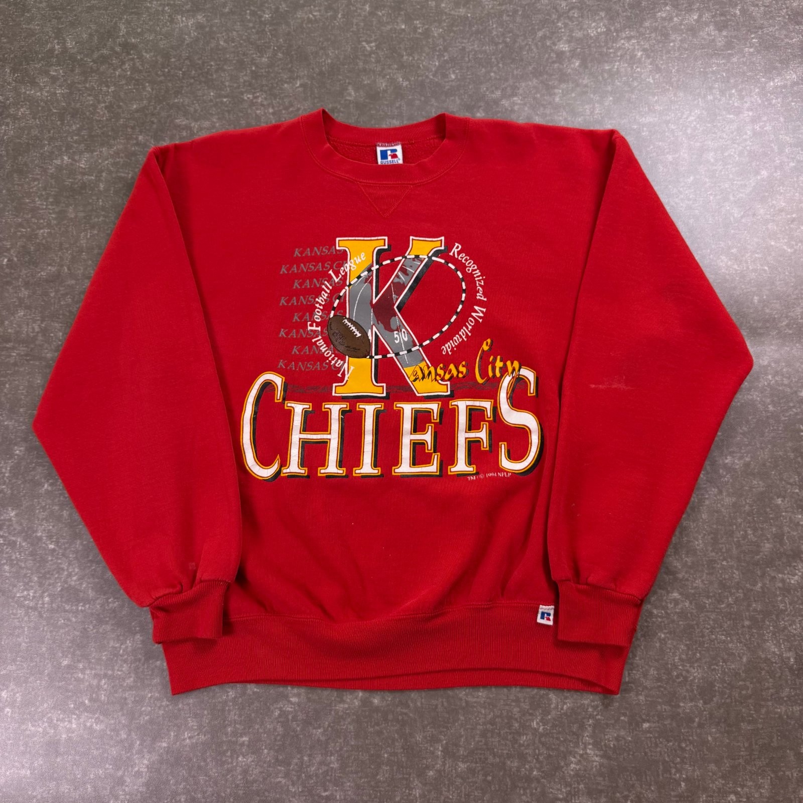 Vintage Kansas City Chiefs Russell Athletic Sweatshirt Mens L Red 1994 NFL USA
