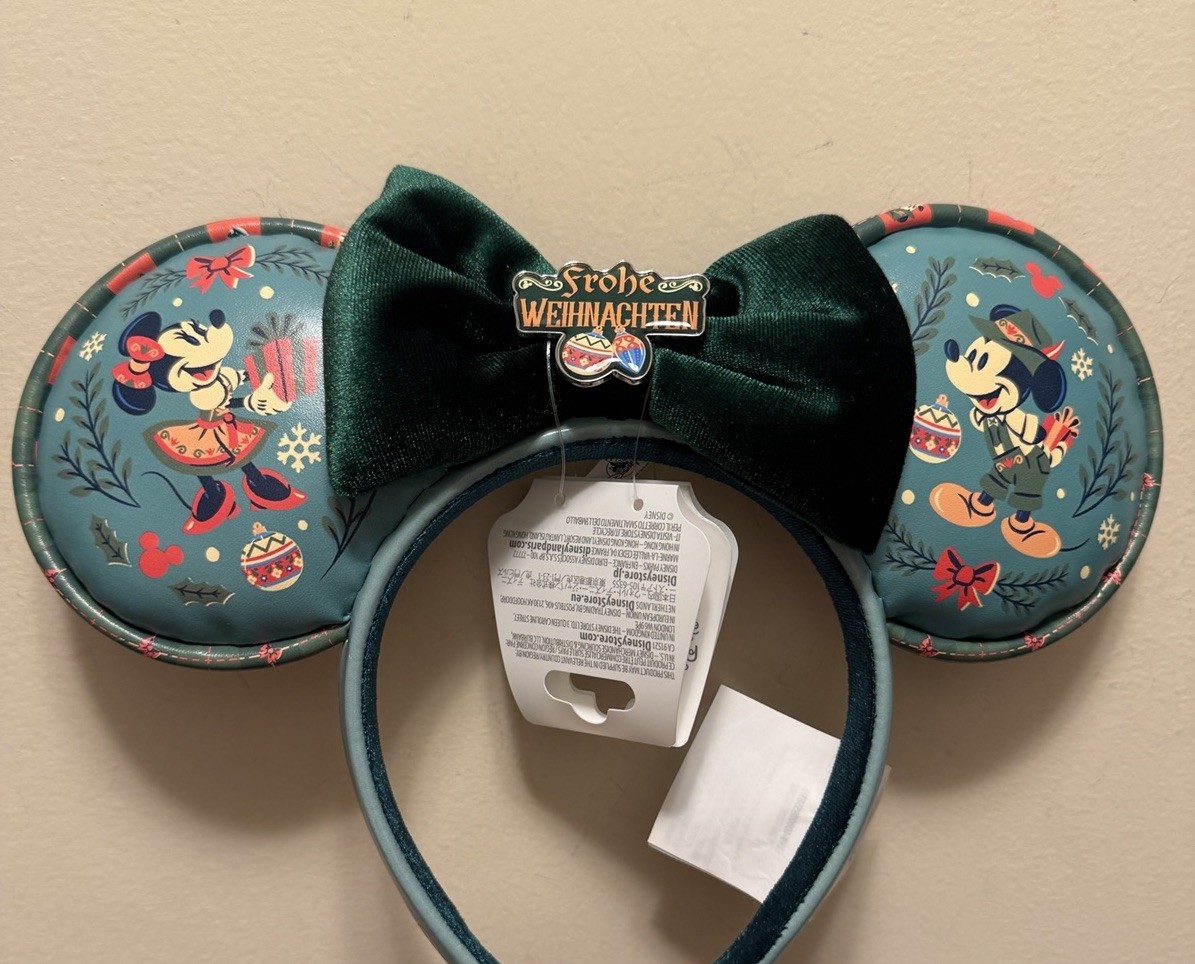 Disney EPCOT World Showcase Germany Frohe Weihnachten Ears Headband NEW