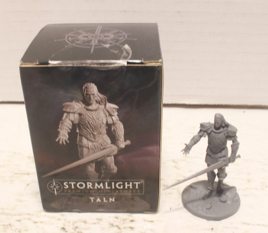 Dragonsteel Stormlight Premium Miniatures Taln Collectable Unpainted Figure