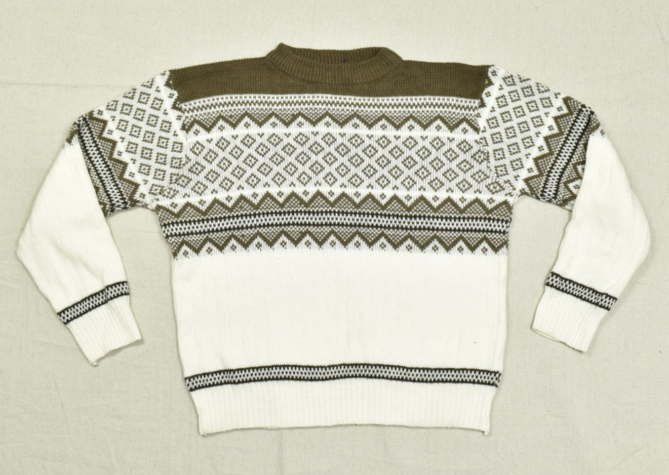 Vintage Pelham Fair Isle Ski Sweater Mens Medium White Brown Knit Pullover Vintage Pelham Fair Isle Ski Sweater Mens Medium White Brown Knit Pullover