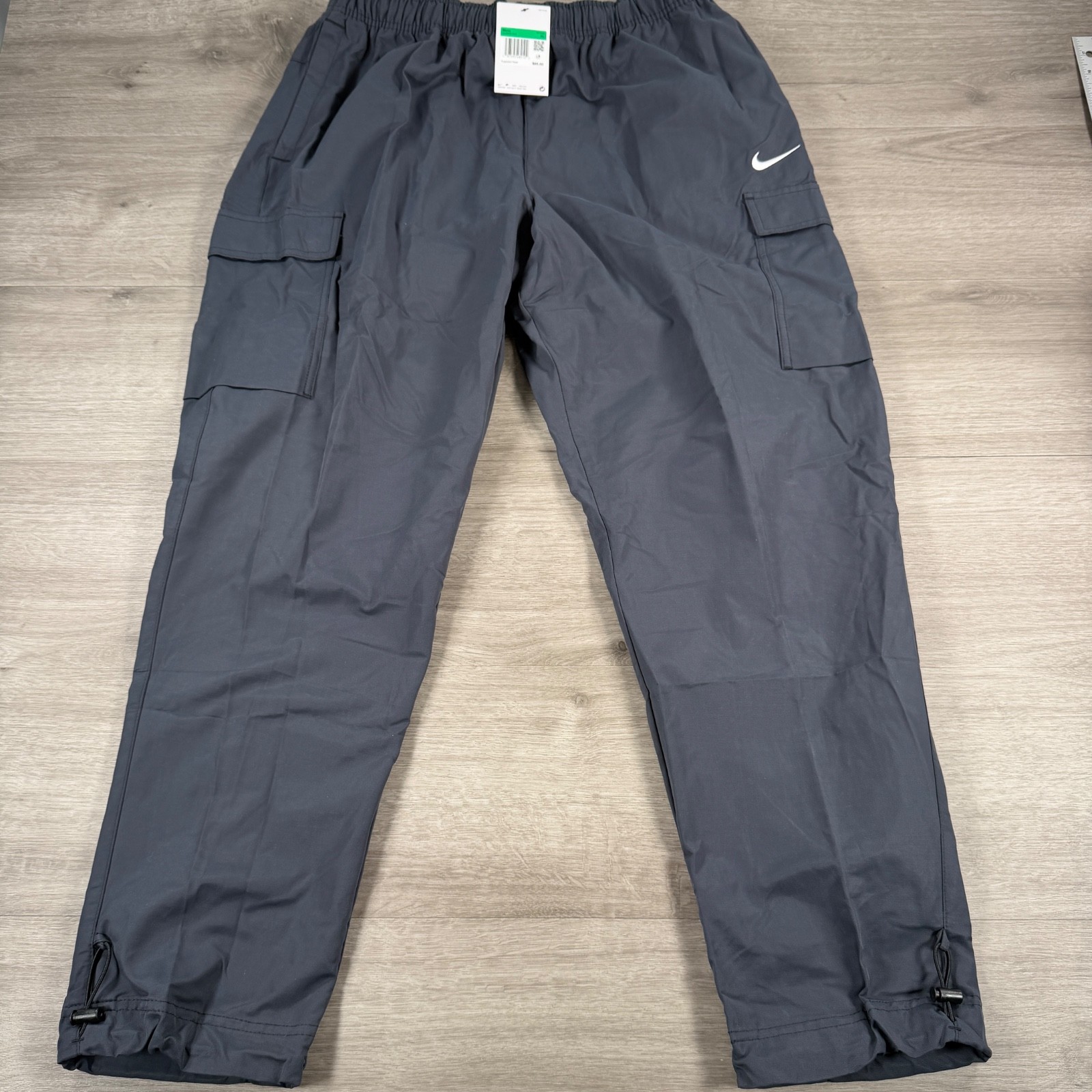 Nike Sportswear Air Play Cargo Pants Men\'s Size XL Gray Charcoal HJ0829-010 NWT Nike Sportswear Air Play Cargo Pants Men\'s Size XL Gray Charcoal HJ0829-010 NWT