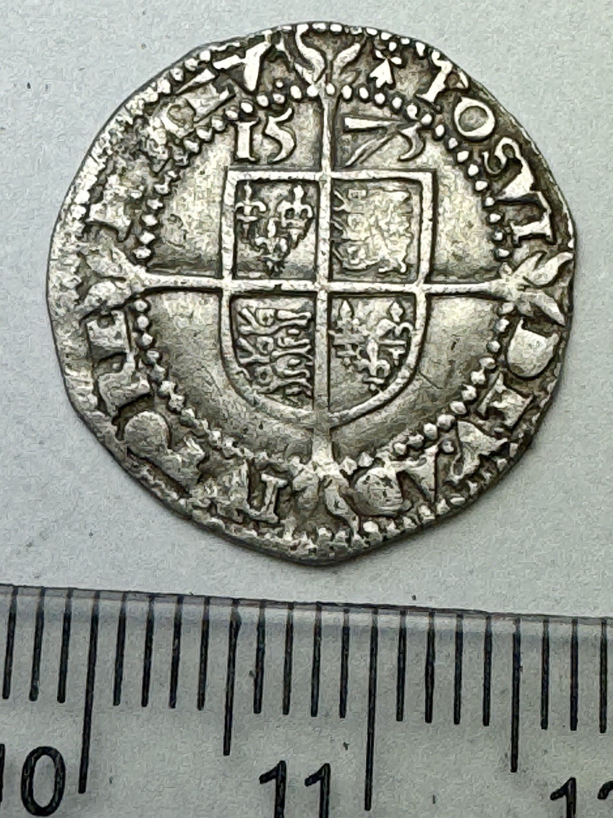 Outstanding 1575 Elizabeth 1st Hammered Silver Dated THREE PENCE (F662)