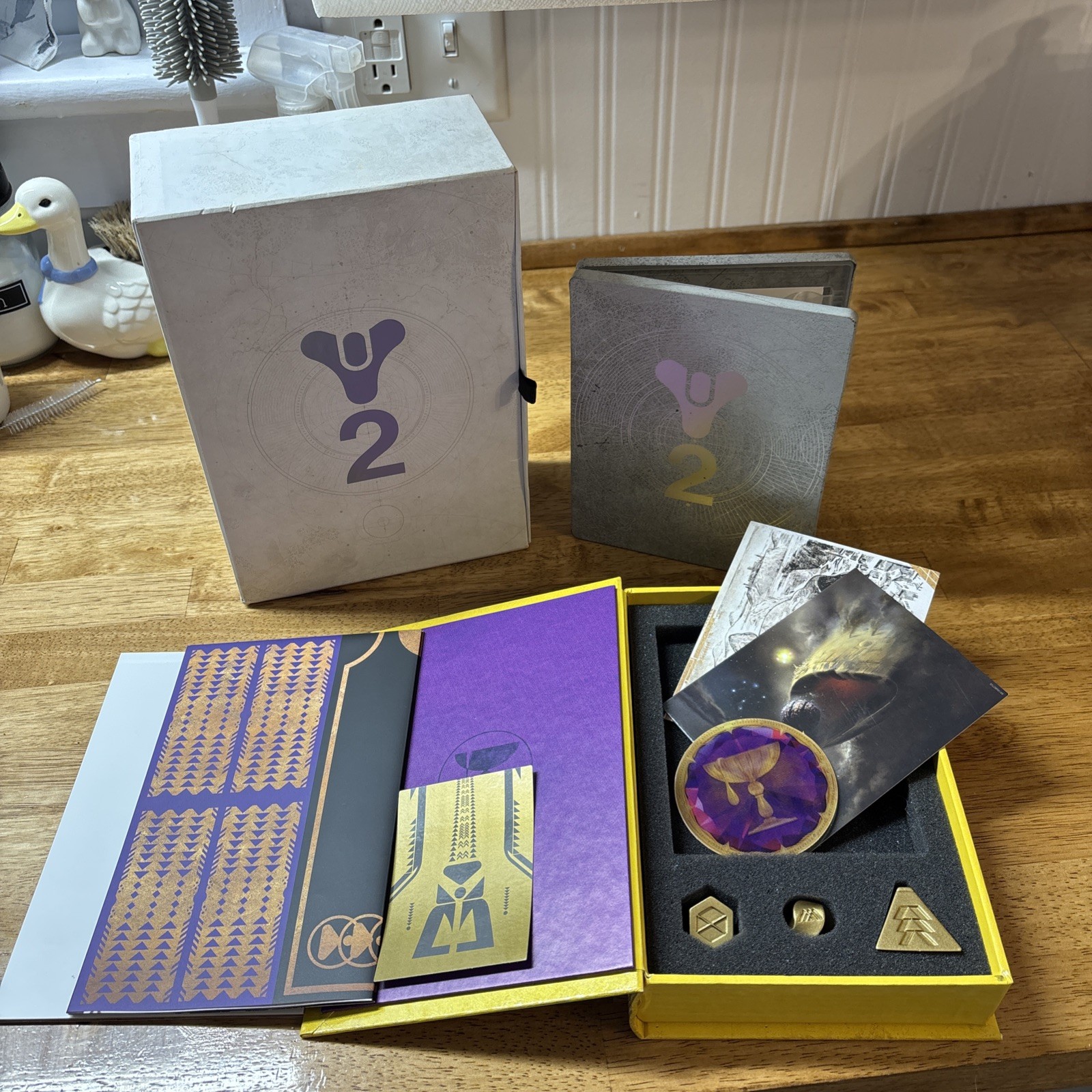 Bungie Destiny 2 Collector’s Edition Collectibles Box Set Logo White Box Complet