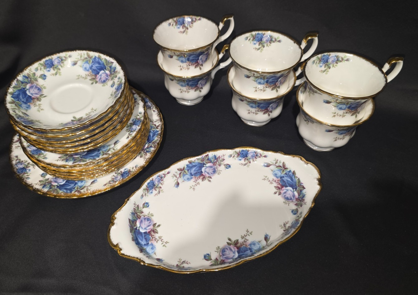 Vintage Royal Albert Vintage Royal Albert