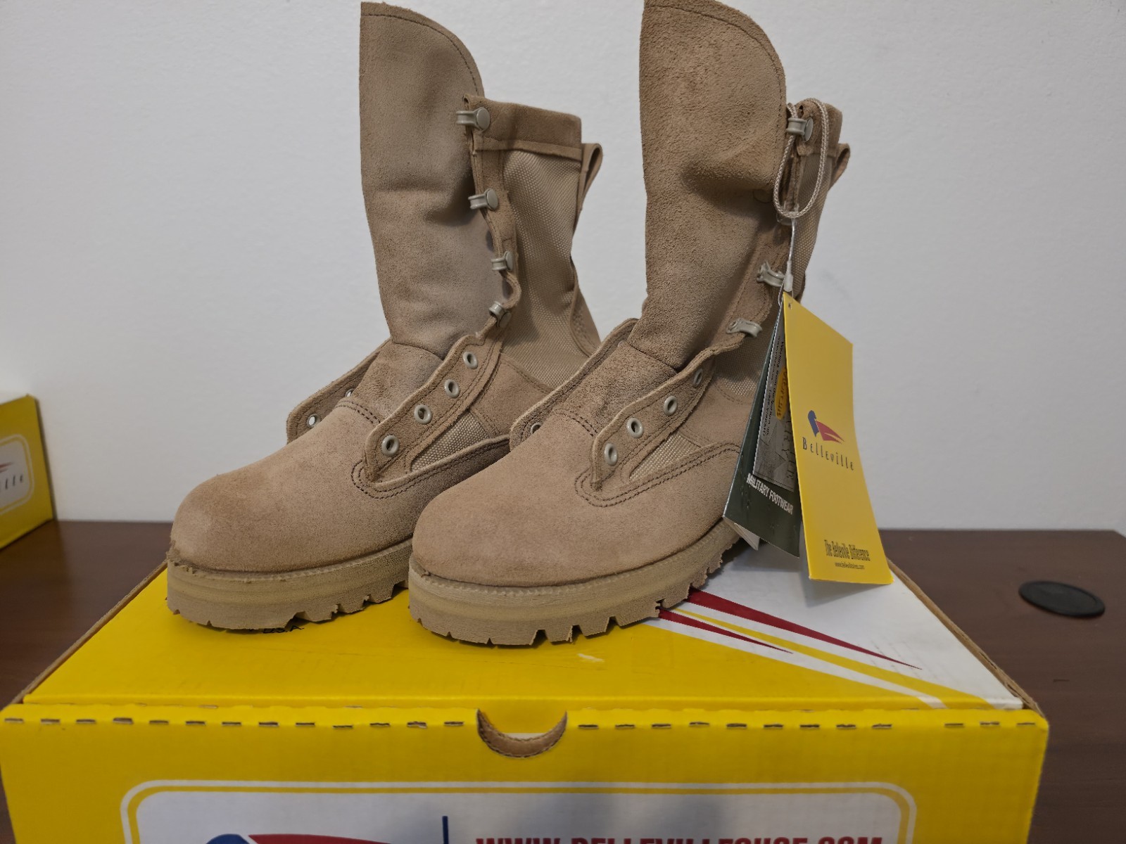 NEW Belleville 790G Combat Boots Mens 6.0 R Desert Gore-Tex Waterproof Military