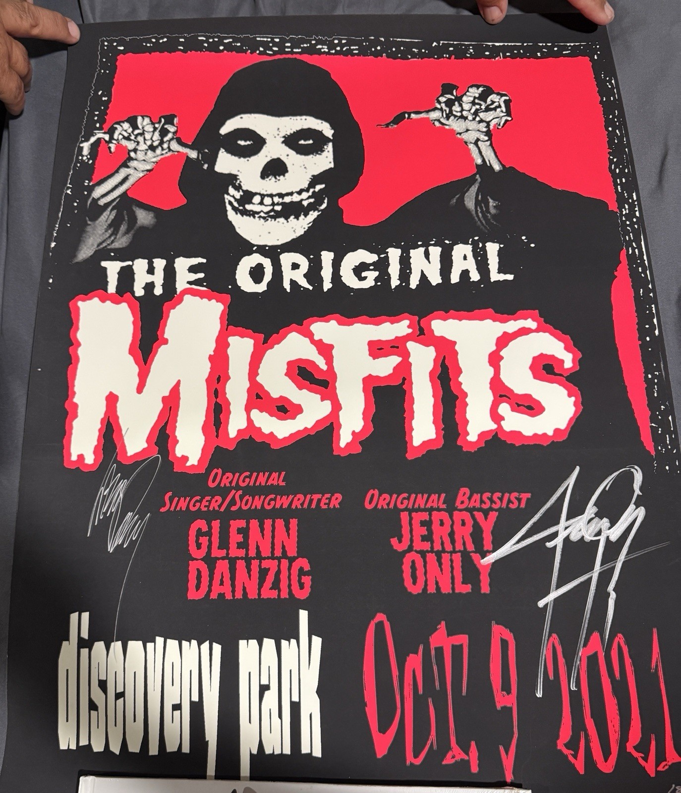 Misfits Autographed Poster Discovery Park Oct 9 2021 Limited 183/500 Misfits Autographed Poster Discovery Park Oct 9 2021 Limited 183/500