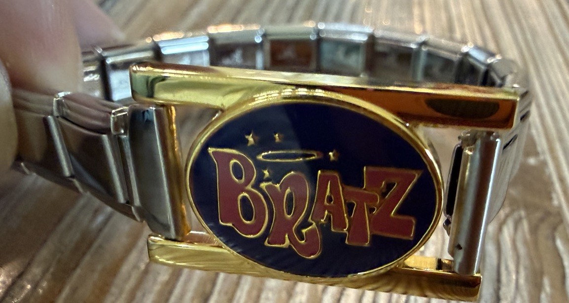 Vintage “BRATZ” ORIGINAL Italia CHARM AND 17 Pc Link  Bracelet FITS 9mm CHARMS