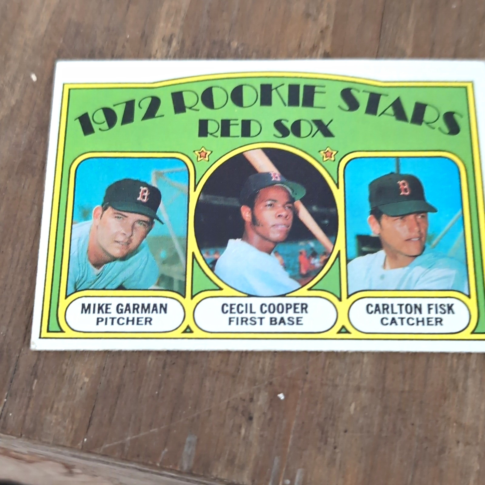 Topps 1972 #79 Rookie Stars Rookie Carlton Fisk Cecil Cooper Mike Garman Red Sox Topps 1972 #79 Rookie Stars Rookie Carlton Fisk Cecil Cooper Mike Garman Red Sox