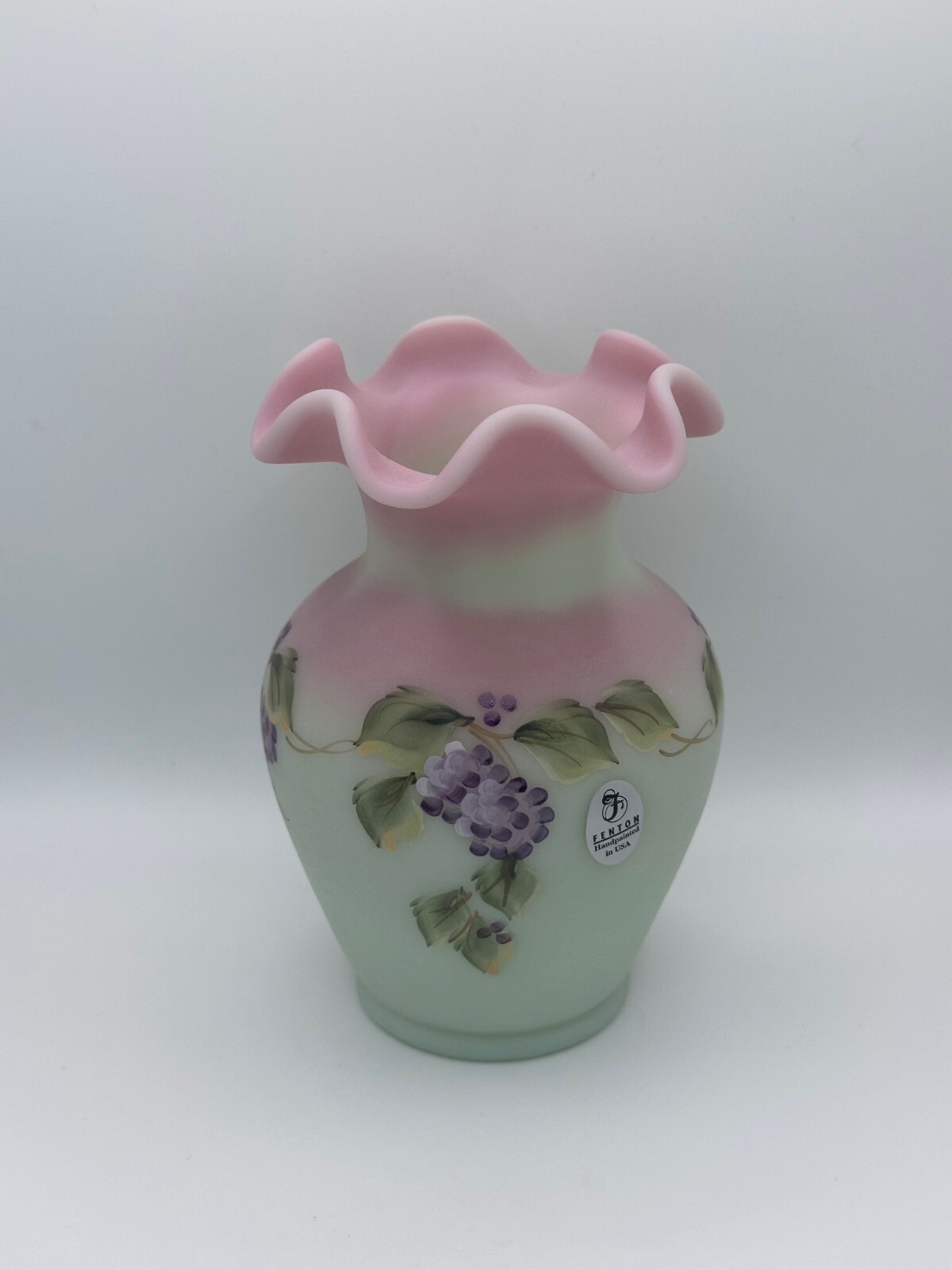 FENTON LOTUS MIST Berry VASE - George W Fenton FENTON LOTUS MIST Berry VASE - George W Fenton