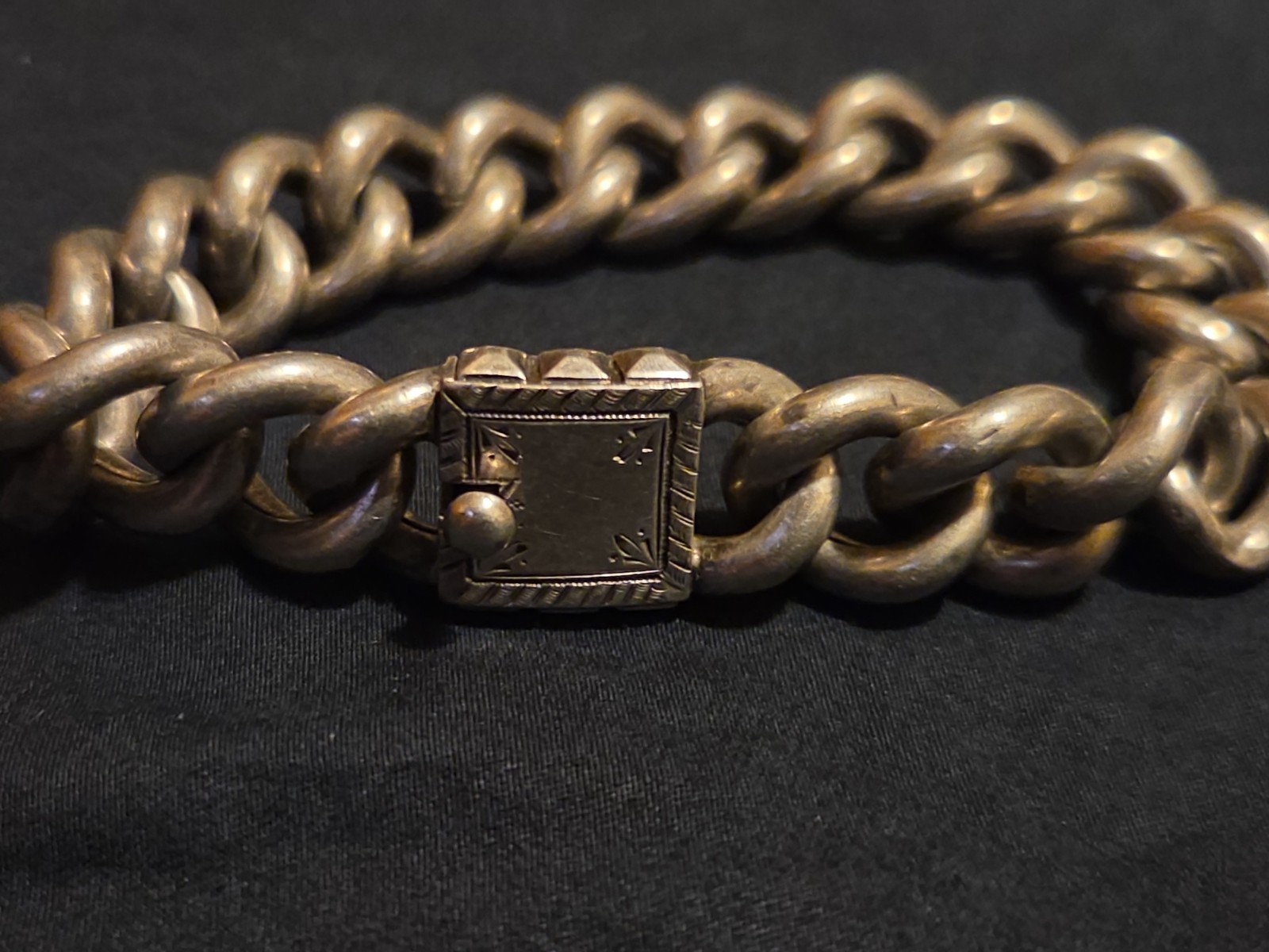Vintage Sterling Silver Hollow Curb Link Bracelet 7\ Vintage Sterling Silver Hollow Curb Link Bracelet 7\