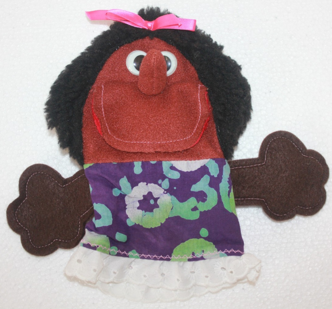 Vintage hand puppet felt two African American girl Nancy Renfro Library
