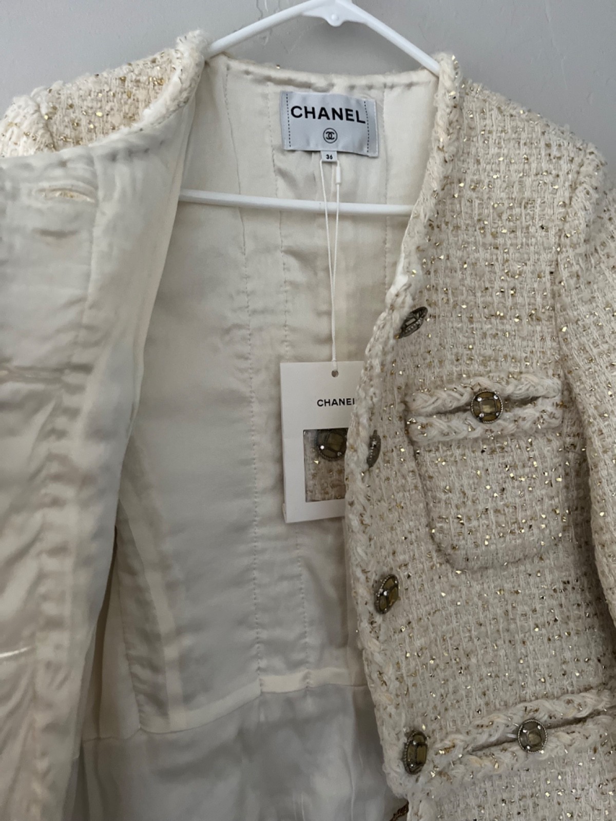 Chanel Métiers d’Art Collection Gripoix Button Tweed Collarless Jacket