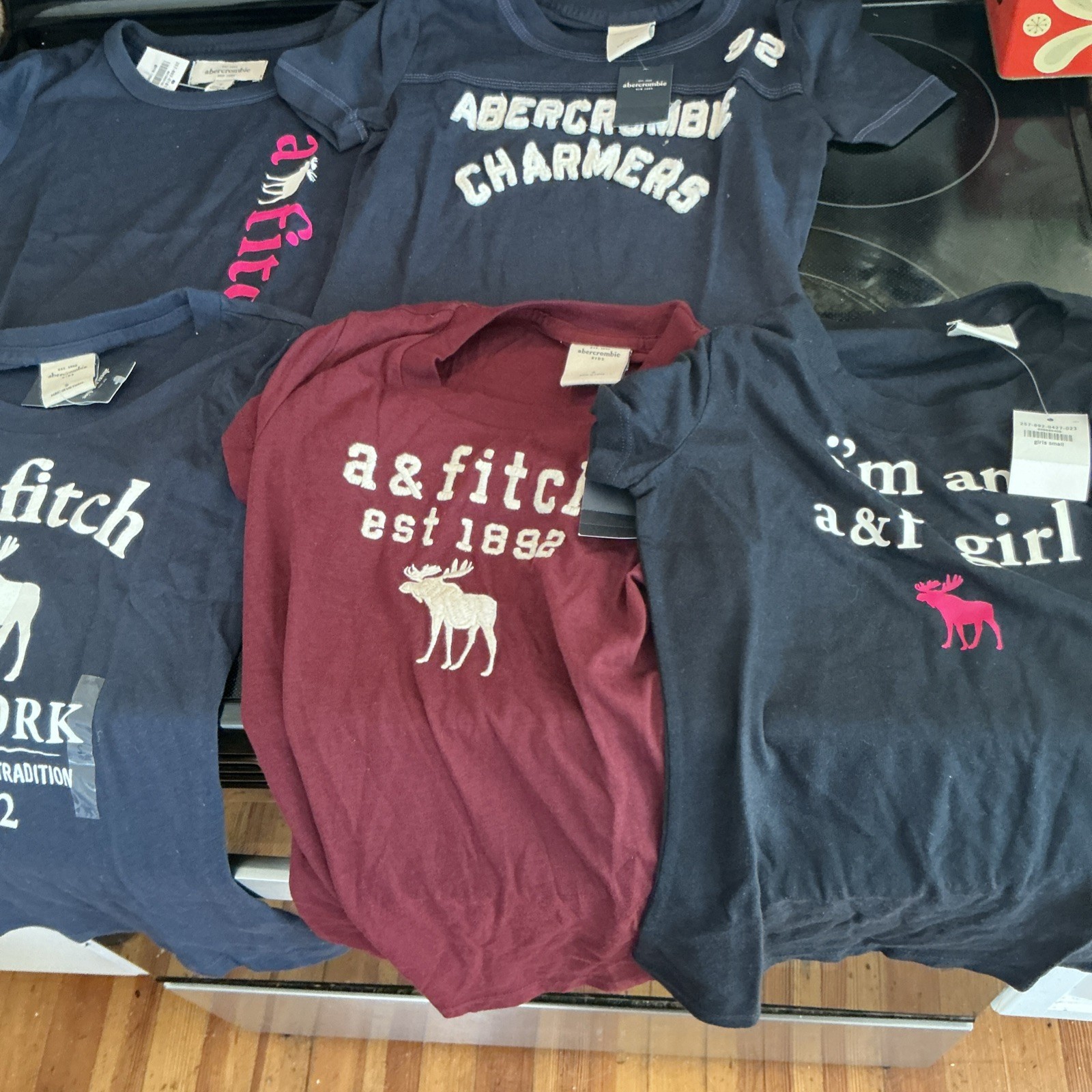Lot Five Abercrombie Fitch Kids Girls Graphic T Shirt Logo Short Sleeve Size S Lot Five Abercrombie Fitch Kids Girls Graphic T Shirt Logo Short Sleeve Size S