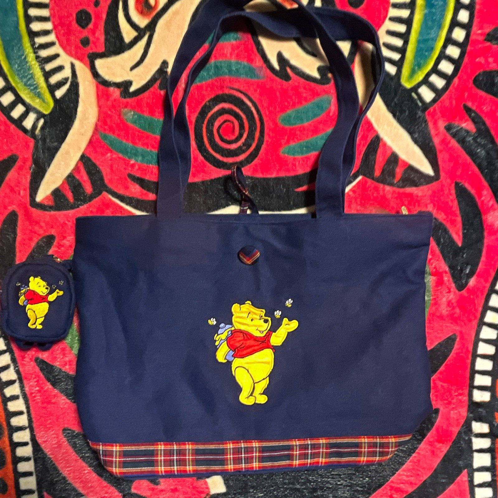 VTG 100 Acre Pooh Disney Winnie the Pooh L Navy Tote w/ Plaid Trim & Pouch VTG 100 Acre Pooh Disney Winnie the Pooh L Navy Tote w/ Plaid Trim & Pouch