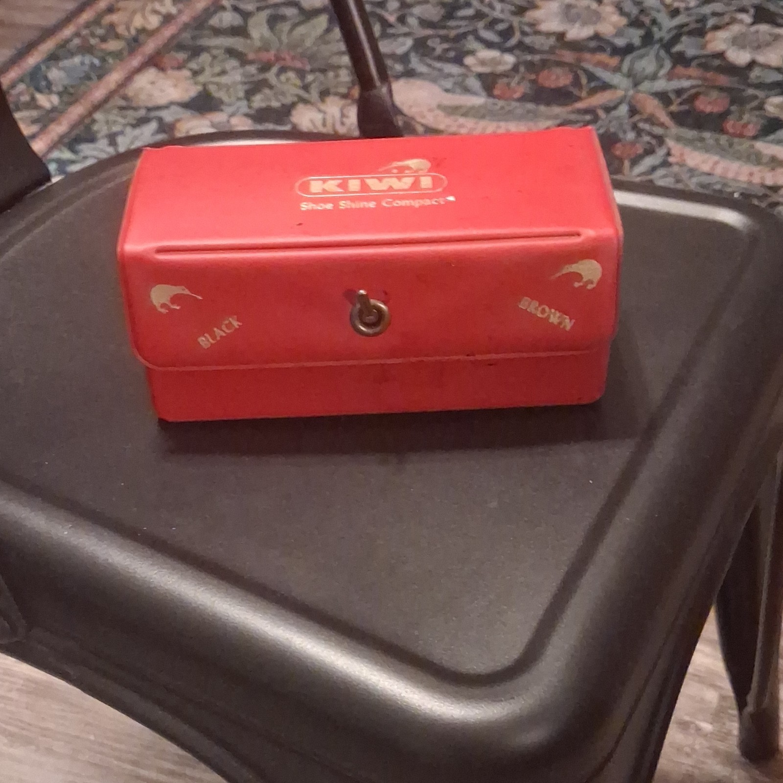 KIWI Shoe Shine Compact Kit, Red Metal Tin Case w/ Brushes & Cloth