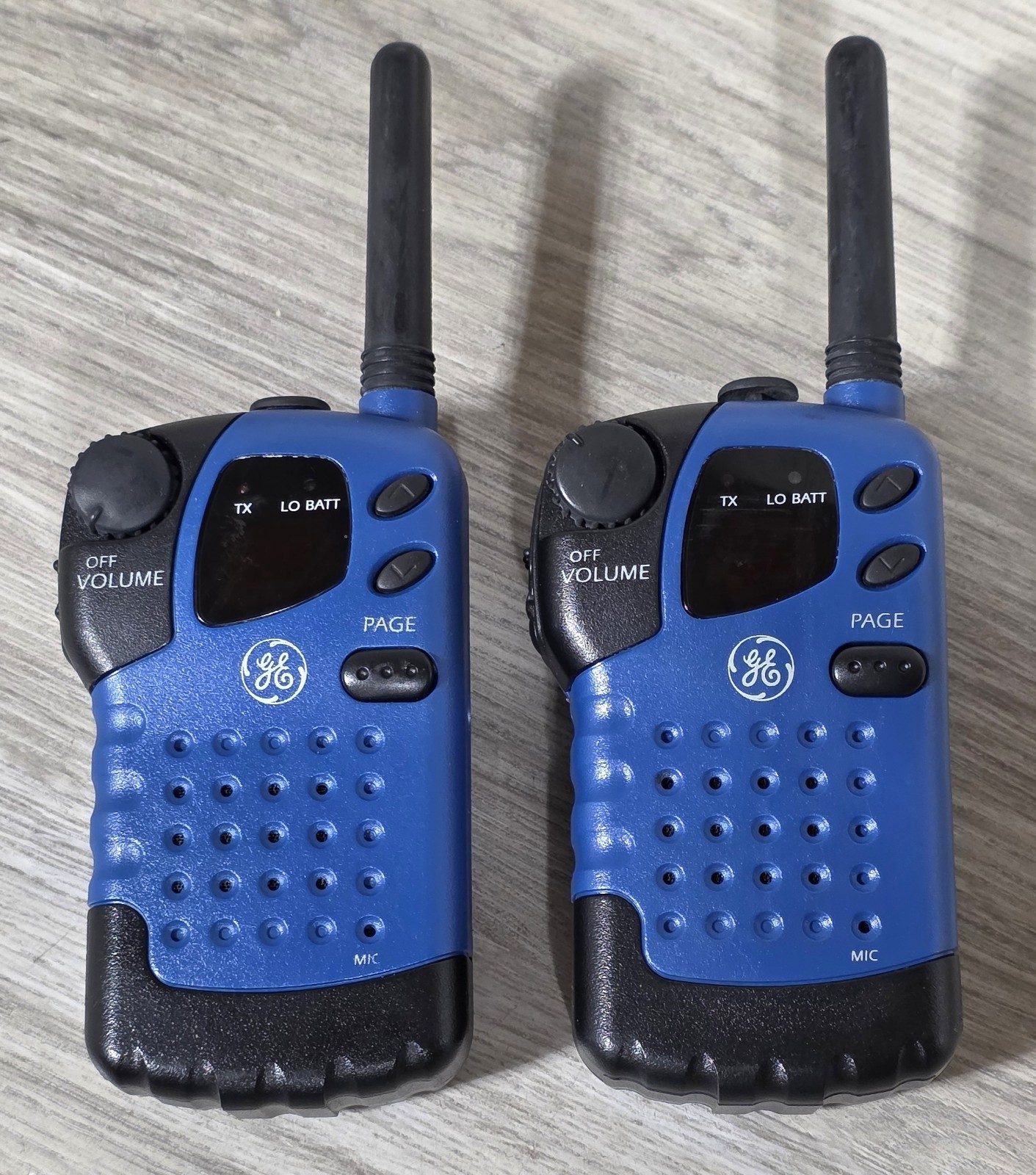 General Electric GE 3-5873 FM Transceiver Two-Way Radio Walkie Talkies - TESTED 