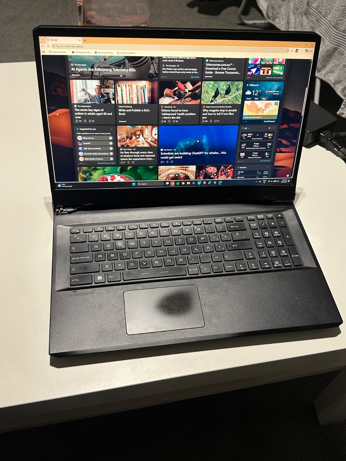 MSI Vector GP76 12UGS