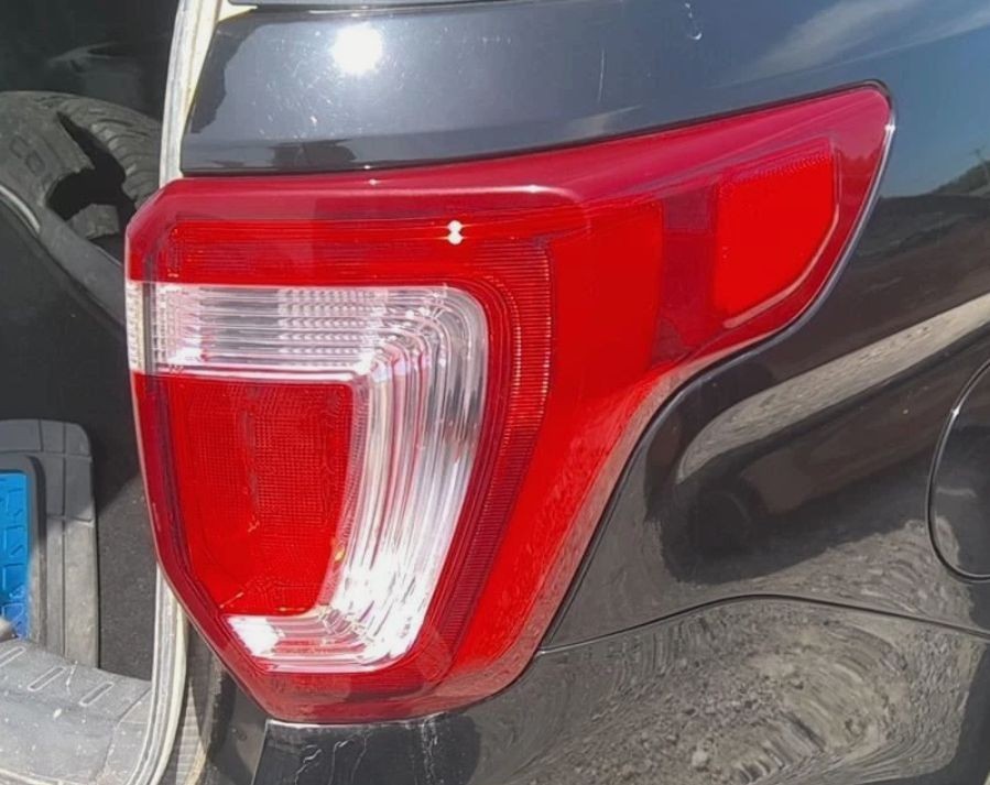 2016-2019 Ford Explorer Passenger Right Tail Light Lamp Lens FB5Z13404A