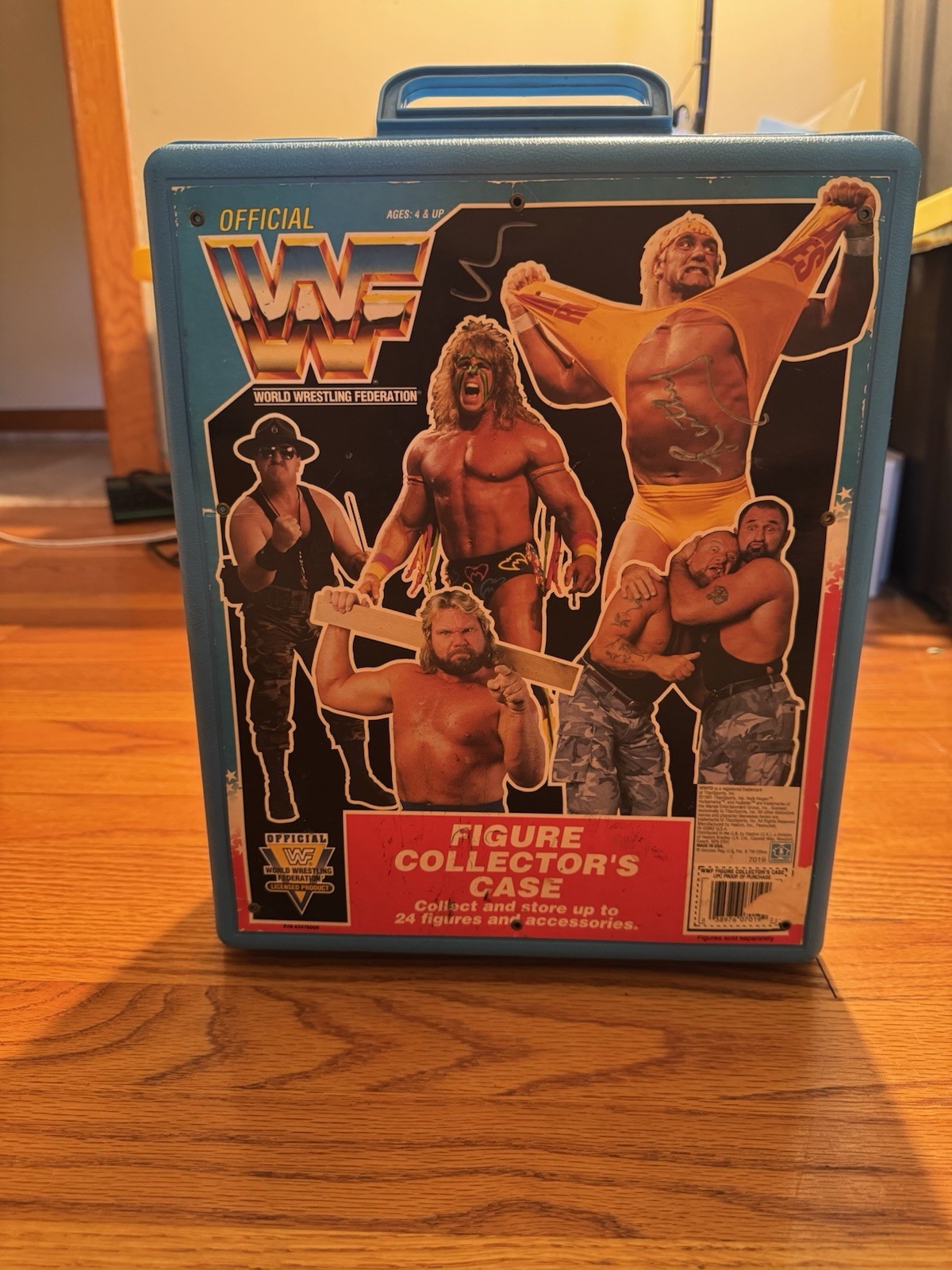 Vintage Official WWF Wrestling Figure Blue Collector’s Case 1991 Hasbro