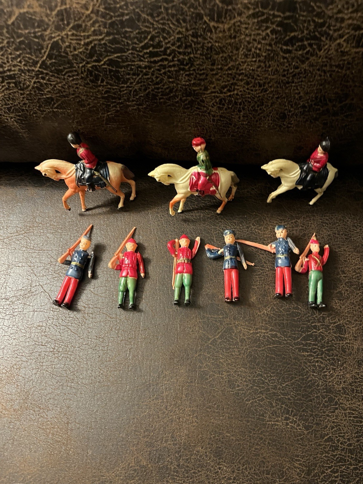 Vintage Celluloid Soldiers And Soldiers On Horses. Lot Of 9 Vintage Celluloid Soldiers And Soldiers On Horses. Lot Of 9
