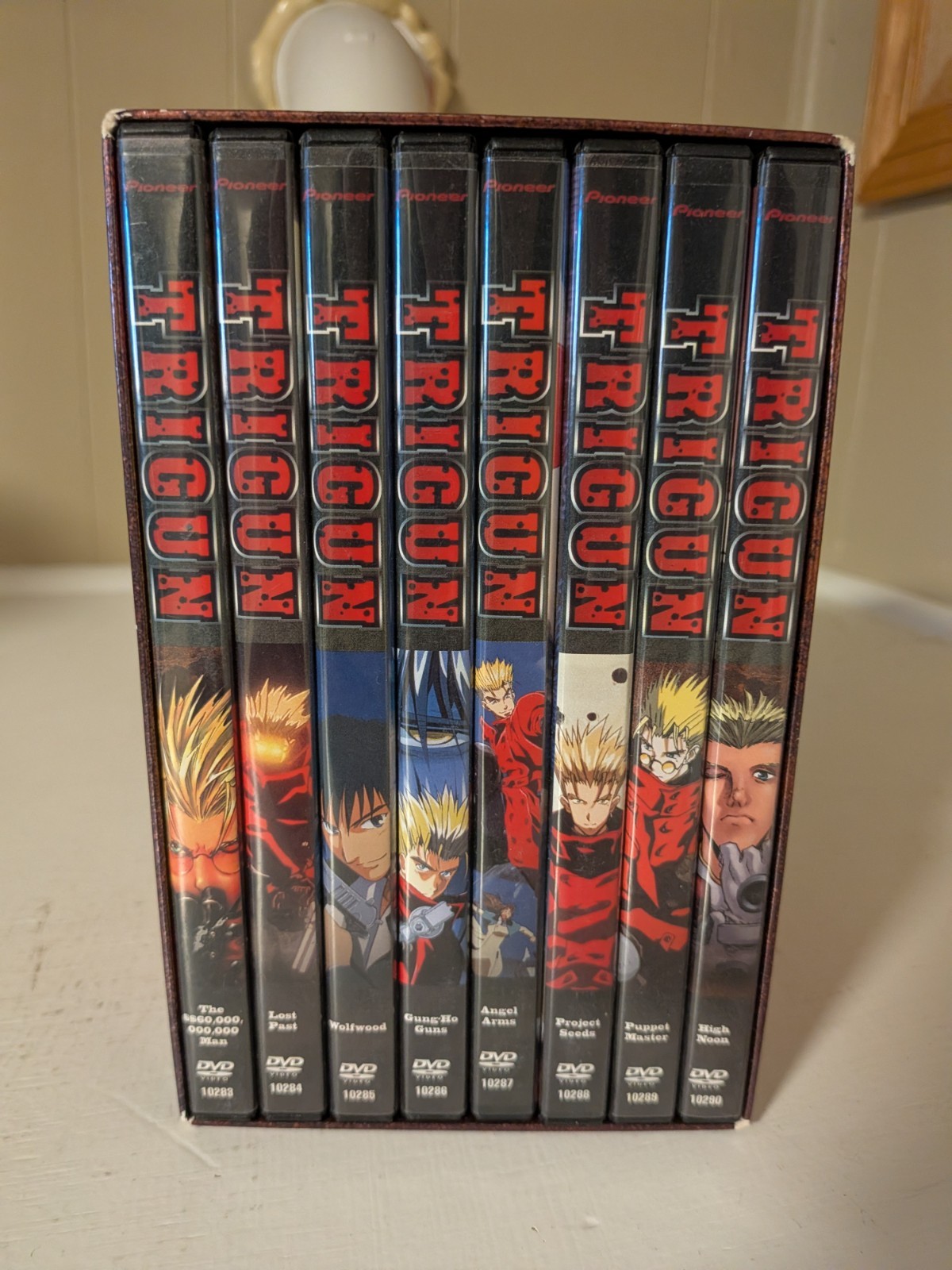 Trigun - The Complete Box Set (Limited Edition) Trigun - The Complete Box Set (Limited Edition)
