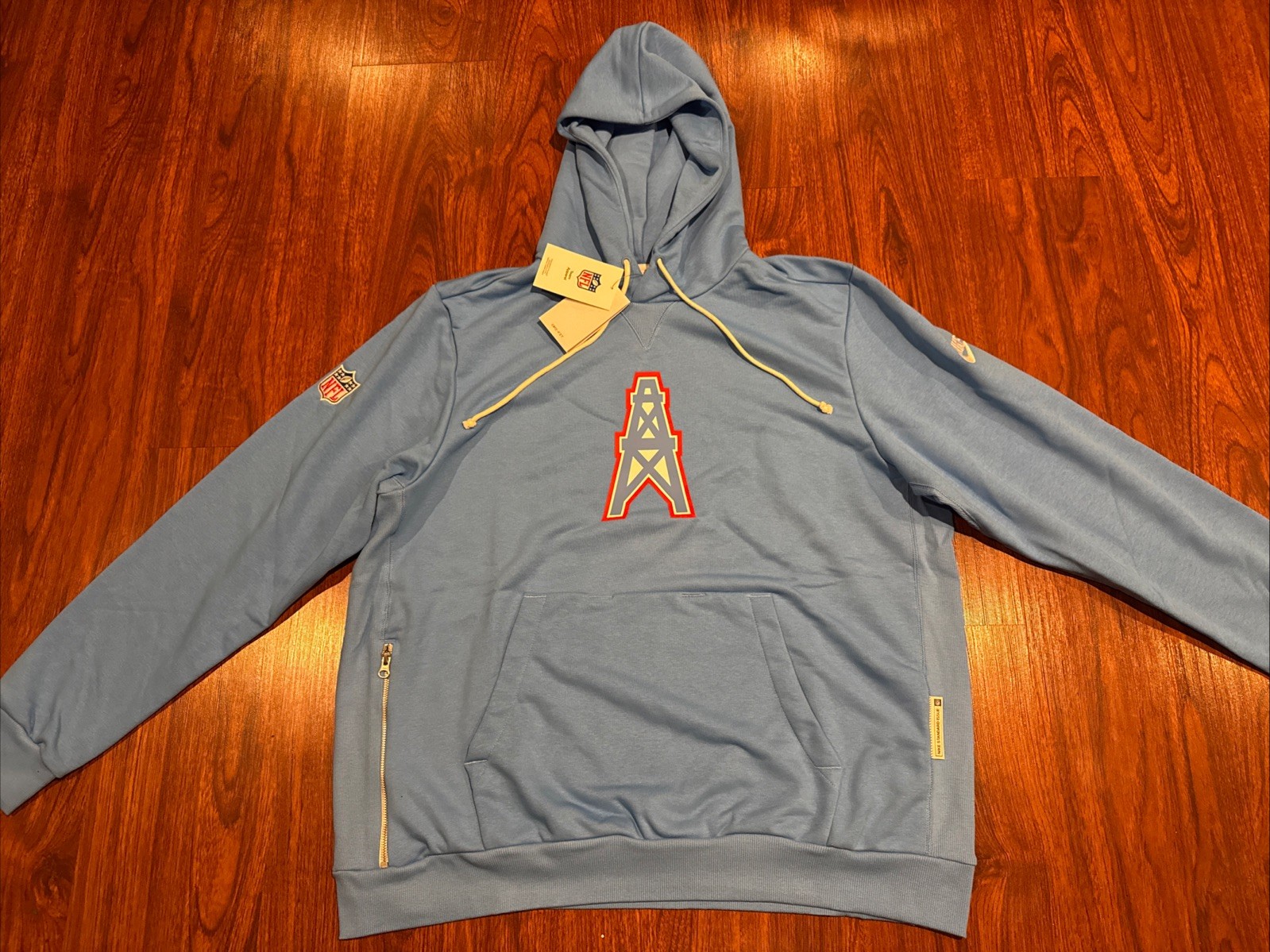 Nike Men’s Houston Oilers Standard Sideline Alt 2 Hoodie Sweatshirt XL NFL Nike Men’s Houston Oilers Standard Sideline Alt 2 Hoodie Sweatshirt XL NFL
