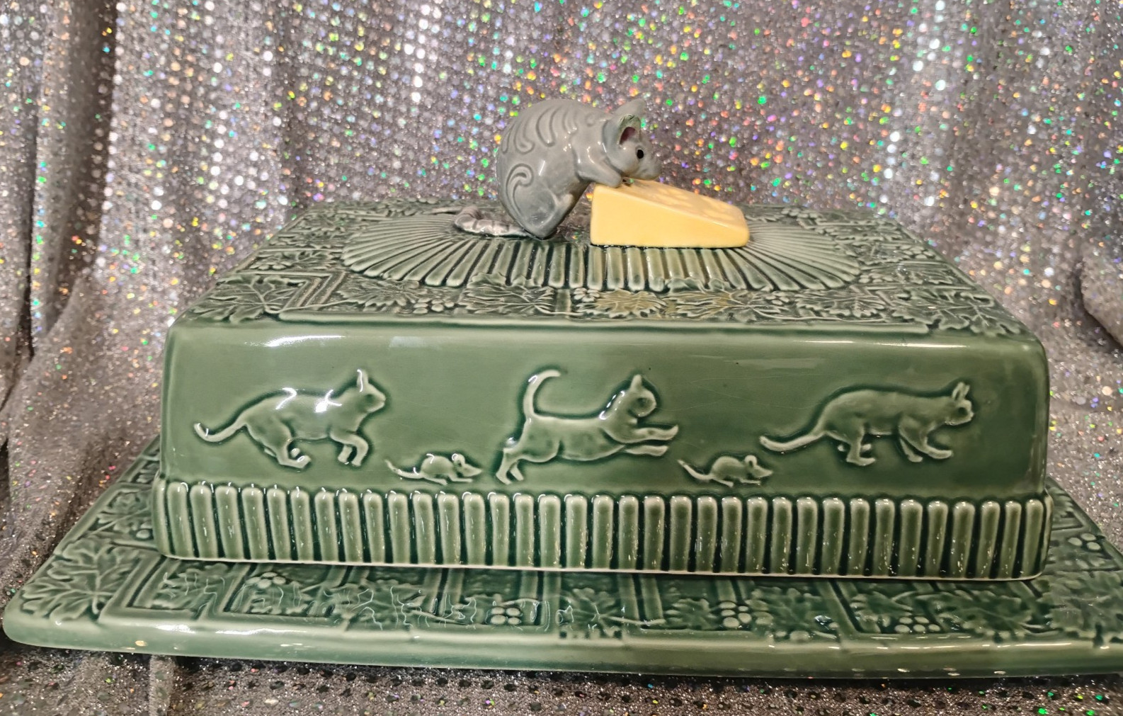 Vtg Bordallo Pinheiro Green Cheese Tray Cat & Mouse With Lid  Read Description