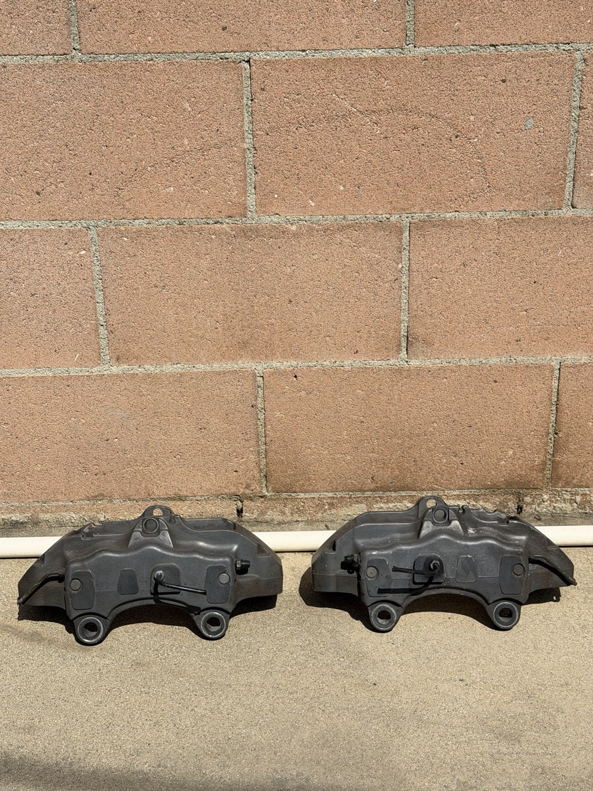 04-10 Porsche Cayenne VW Touareg Audi Q7 Front Brembo Brake Caliper 18ZL 18ZR 04-10 Porsche Cayenne VW Touareg Audi Q7 Front Brembo Brake Caliper 18ZL 18ZR